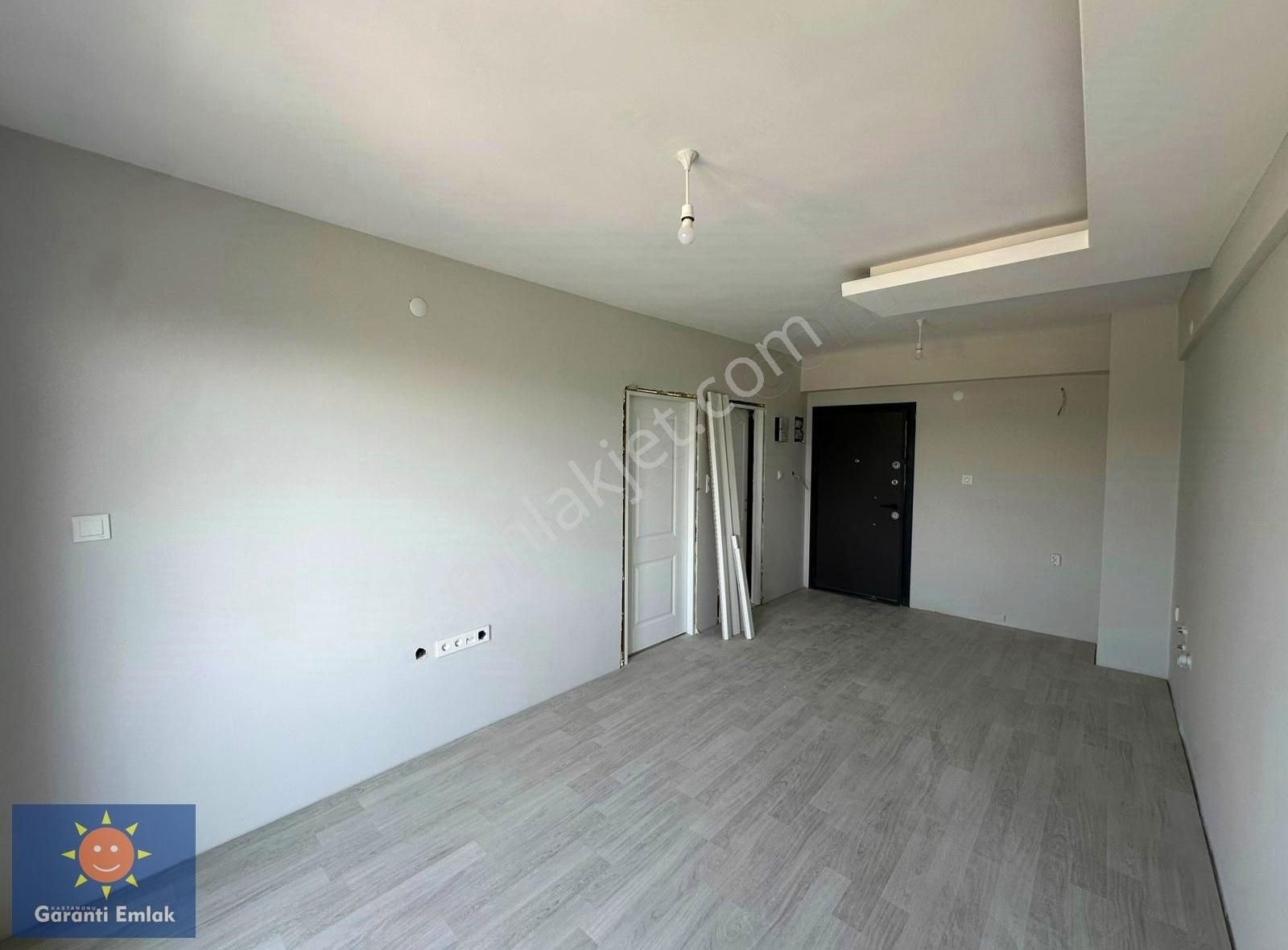 Garanti Emlaktan Üniversiteye 500 M Uzaklıkta Manzaralı Daireler - Görsel 17