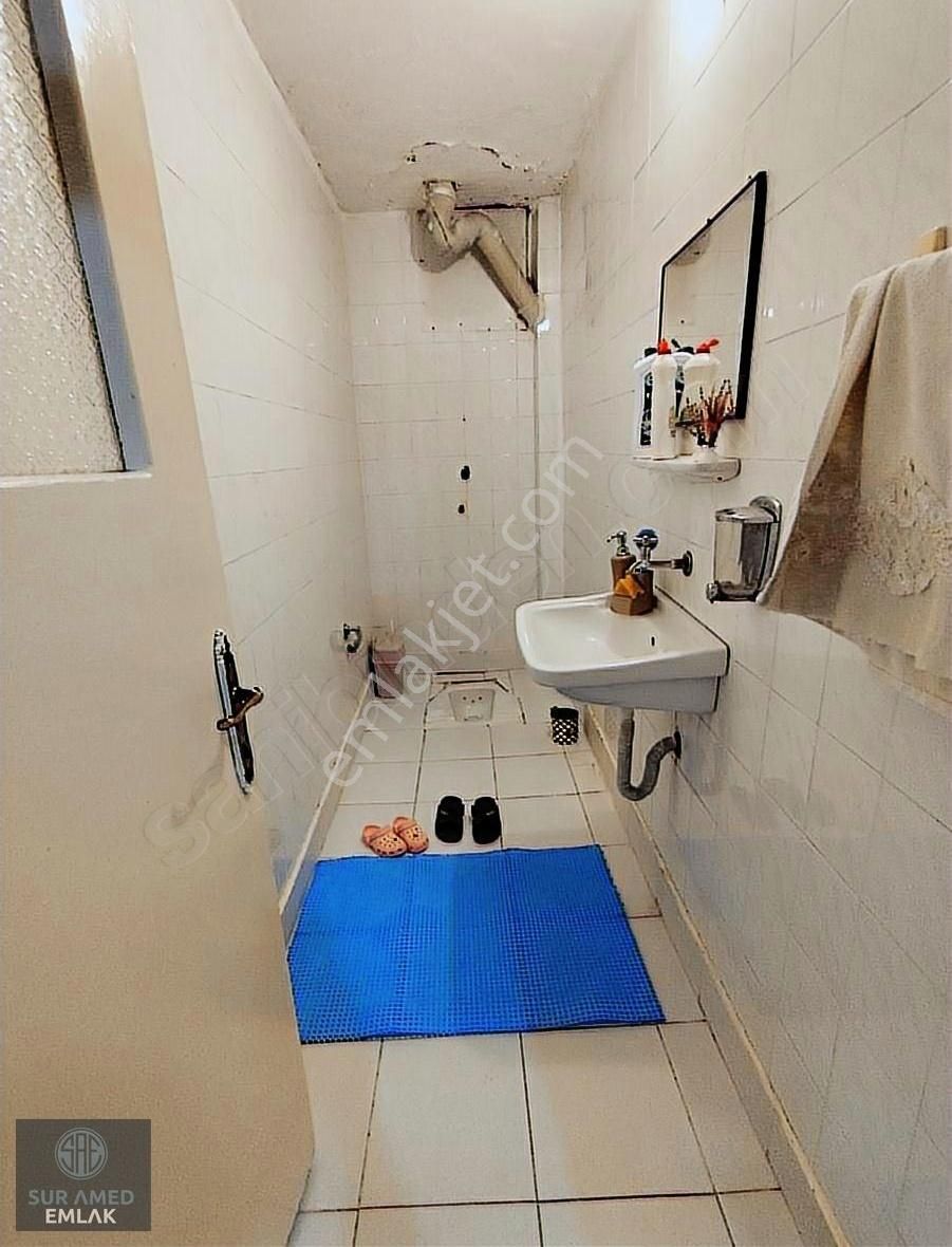 Sur Amed Emlak Tan Şeytanpazarında Cadde Üstü 3+1 Satılık Daire