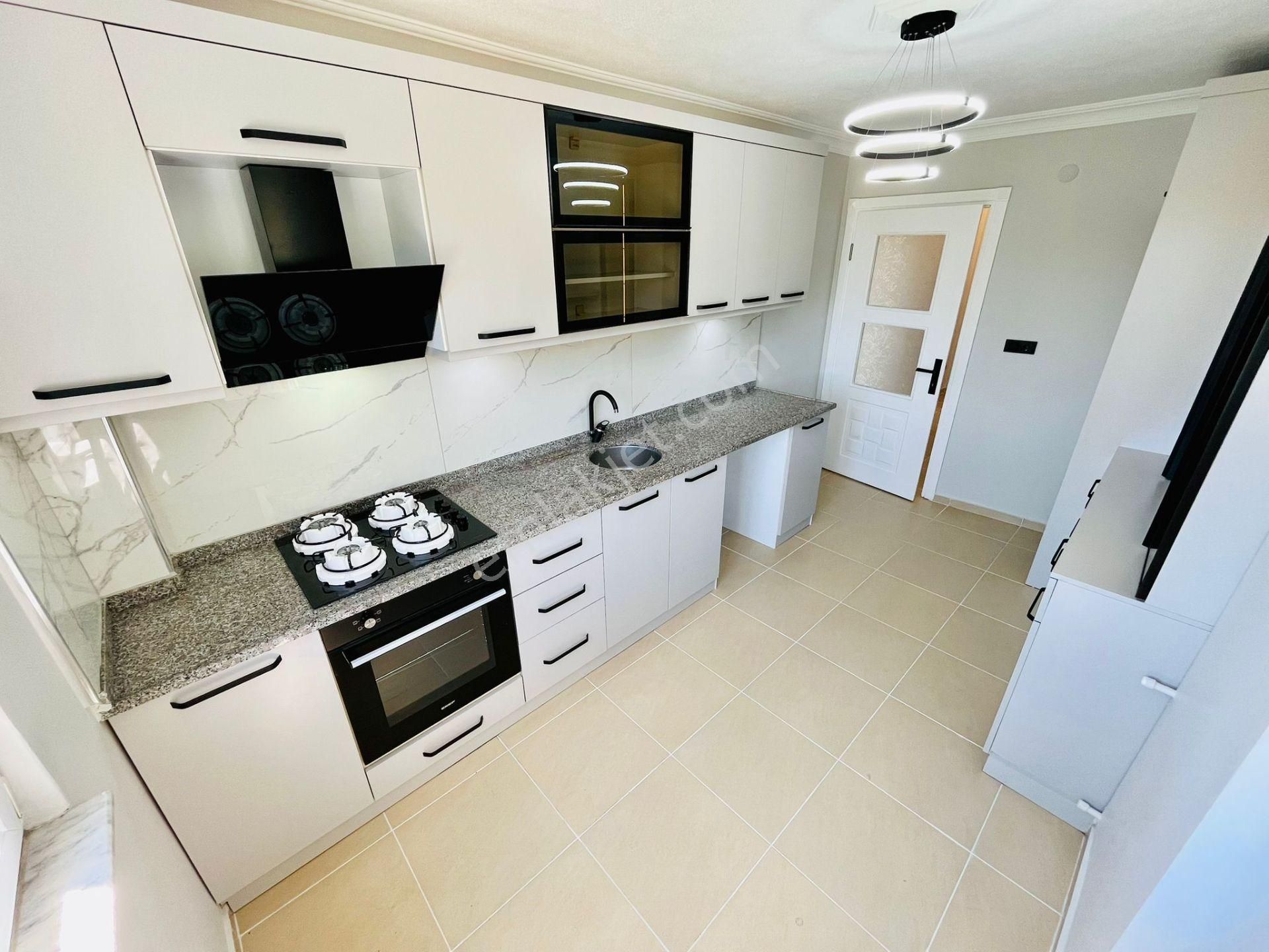 Yükselden İkizçayda Ebeveyn Banyo Önü Kapanmaz Satılık 2+1 Daire