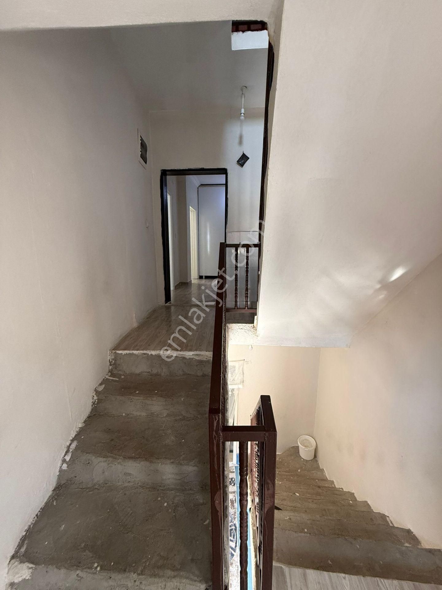 Peyas Mah. Satılık İki Katlı Ev - Görsel 7