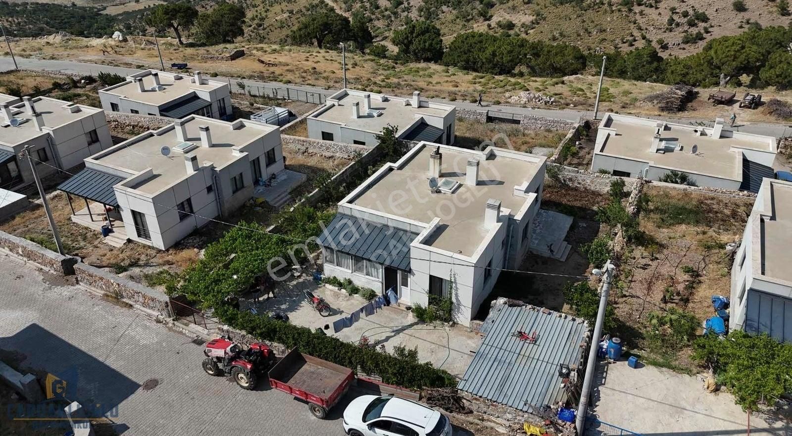 Naldöken'de Bozcaada Ve Muhteşem Deniz Manzaralı Fırsat Villa
