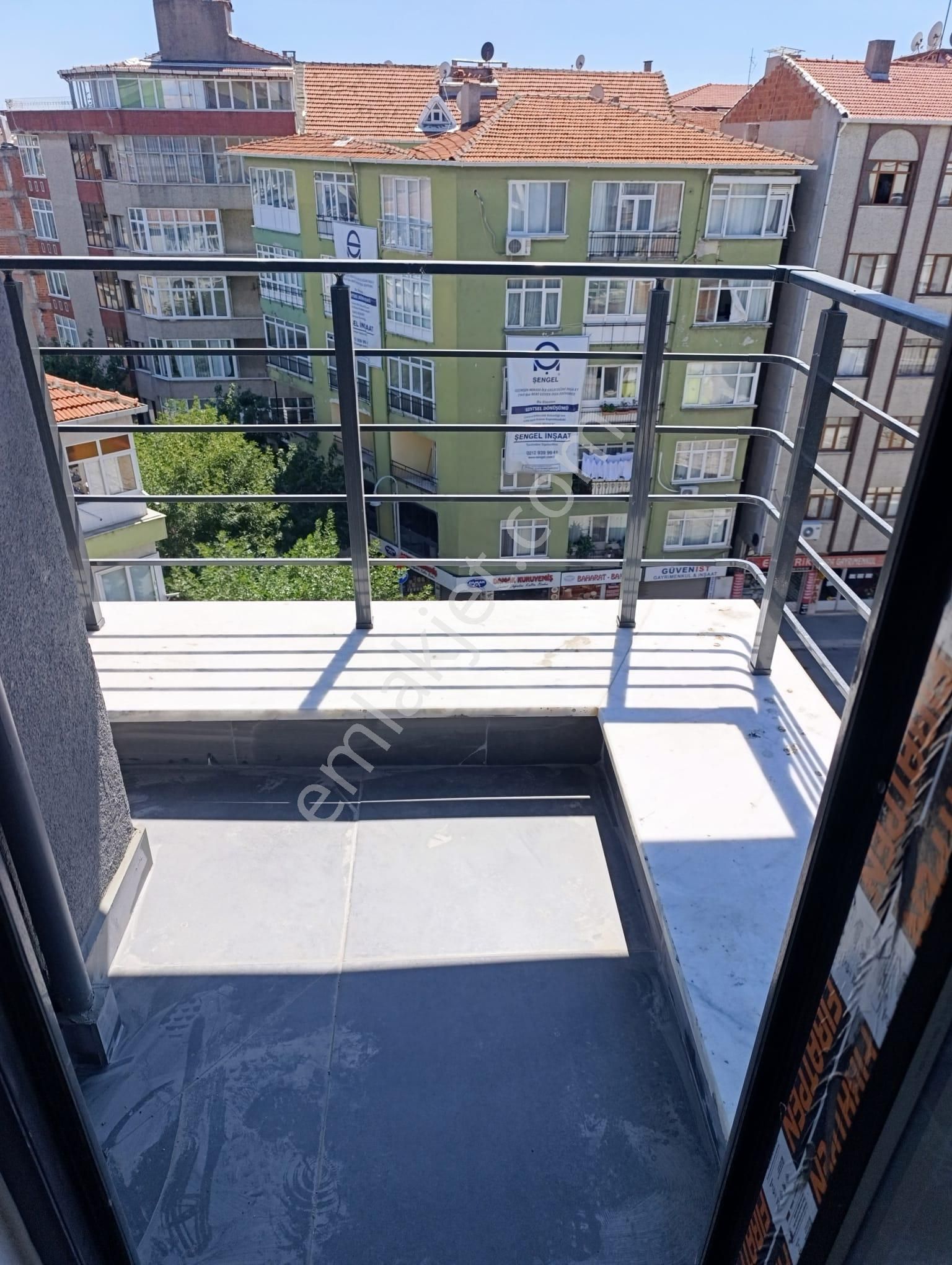 Bahcelievler Çamlık Cad.sıfır Binada 5.kat 2+1 85m2 - Görsel 7