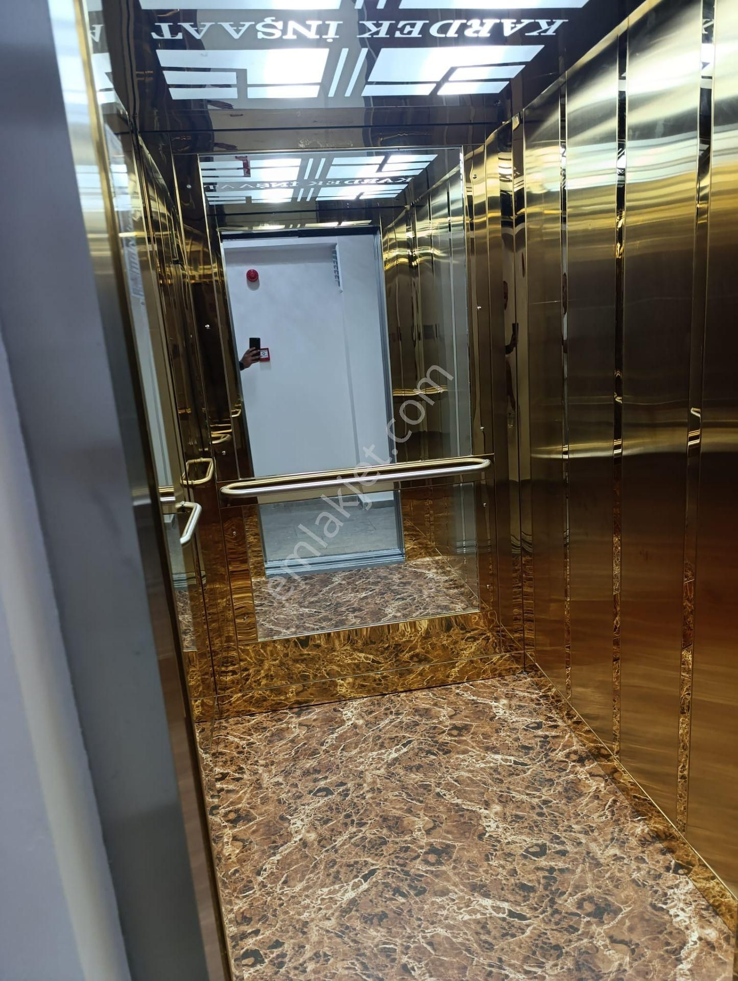 Bahcelievler Çamlık Cad.sıfır Binada 5.kat 2+1 85m2 - Görsel 2