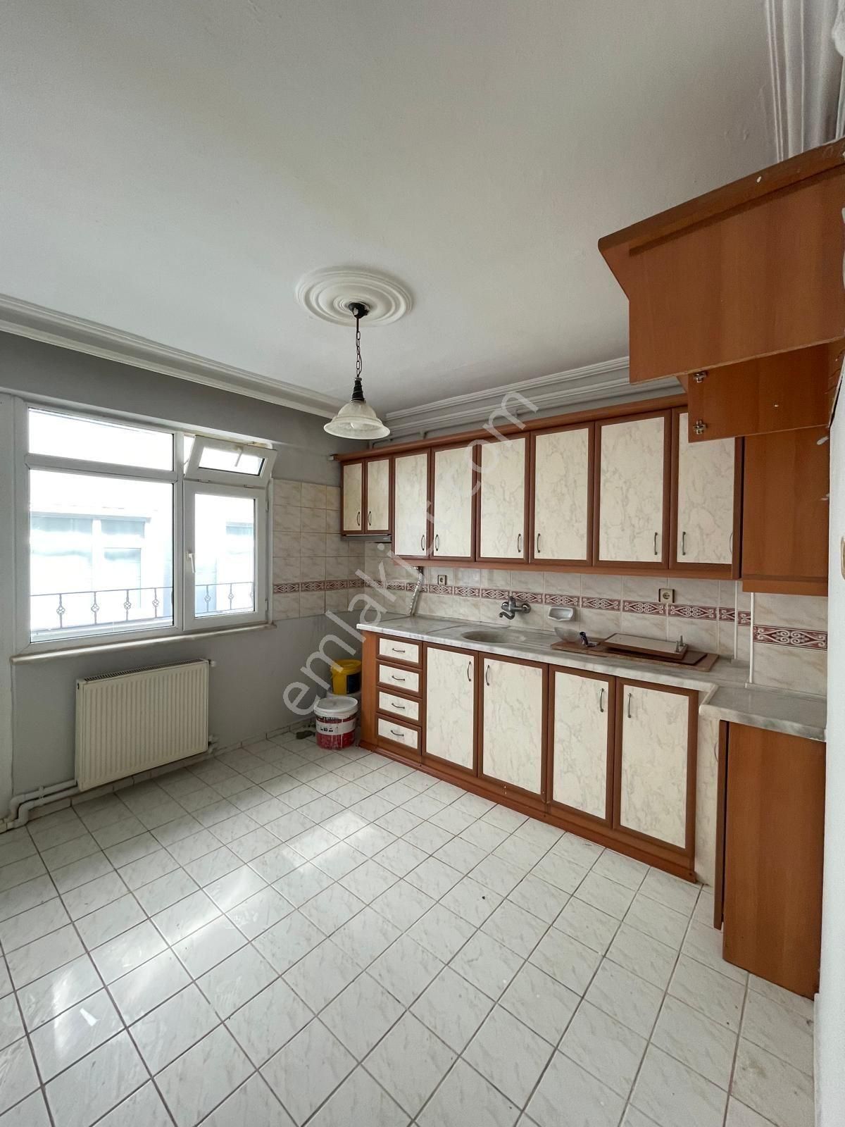 Atasoy Gayrimenkul'den Rasathane Mahallesi'nde Kiralık Daire