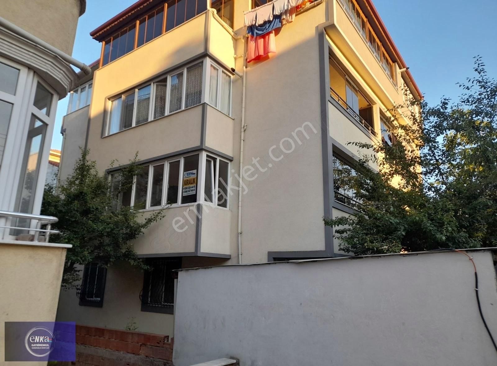 Körfez Yeniyalı Mh. 5'e Yakın Kiralık 3+1 150 M2 Ara Kat Daire