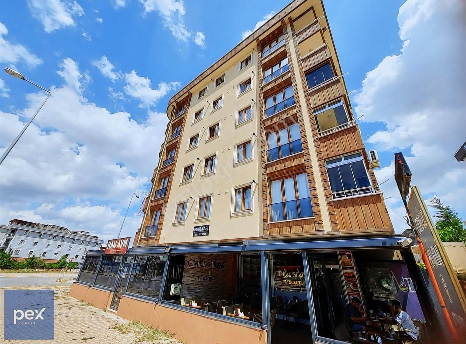 Sultanbeyli Adil Mah.de Cadde Üzeri Kullanışlı Kiralık 2+1