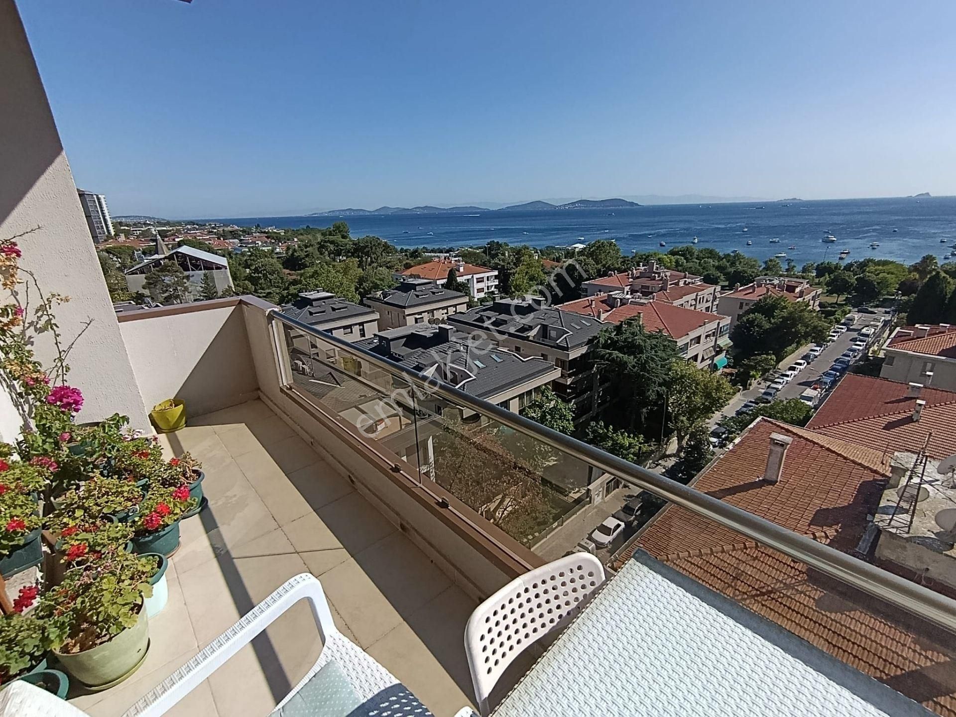 Fenerbahçe 18 Mart Skta Kapanmaz Deniz Ve Adalar Manzaralı 105m2 Net 3+1 Kiralık Daire