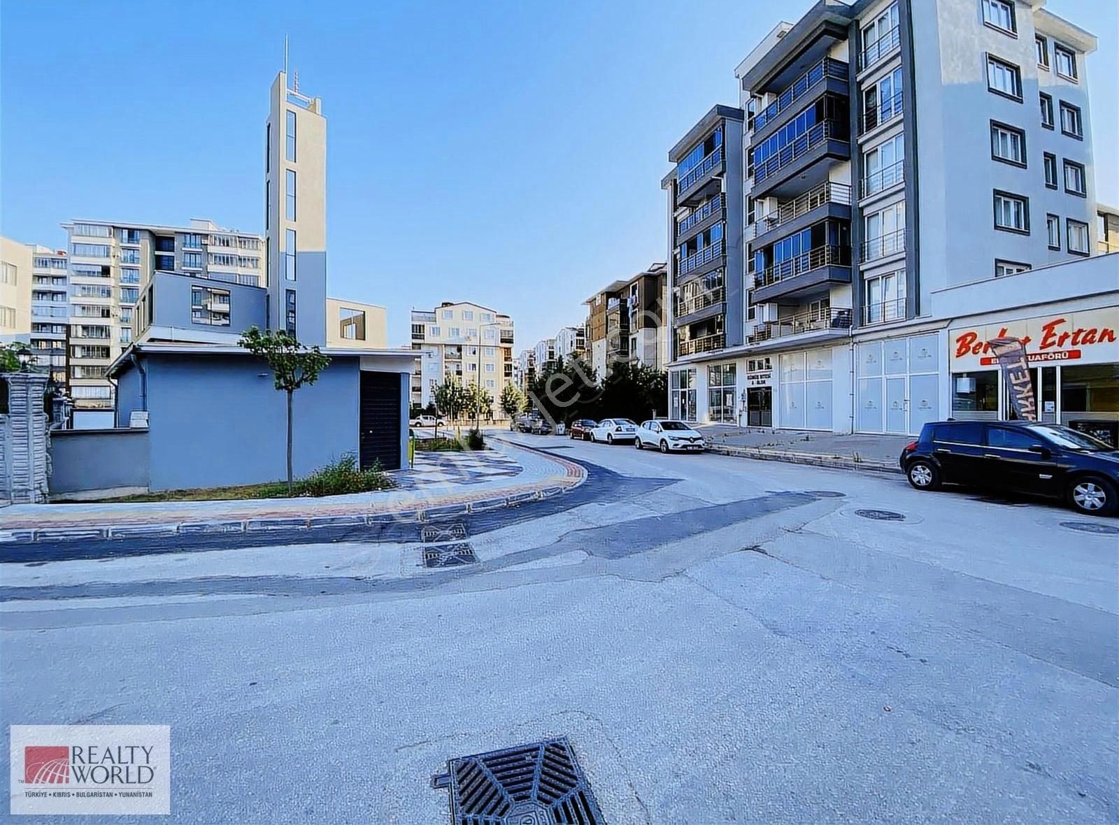 Yunuseli Güneştepe Park Yanı Site İçi Satılık 3+1 Daire