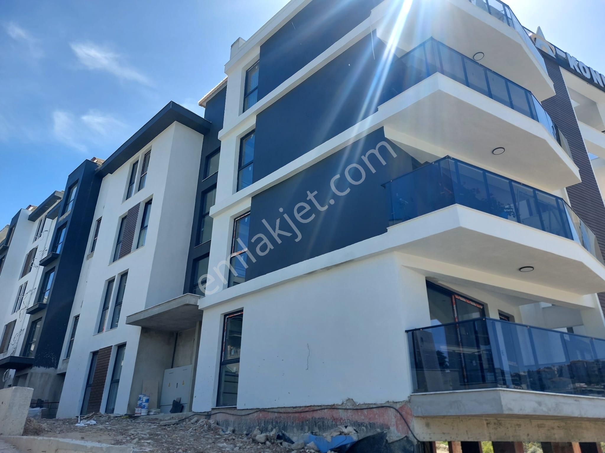 Havuzlu Sitede 70 M2 Geniş 1+1 Daire - Görsel 30