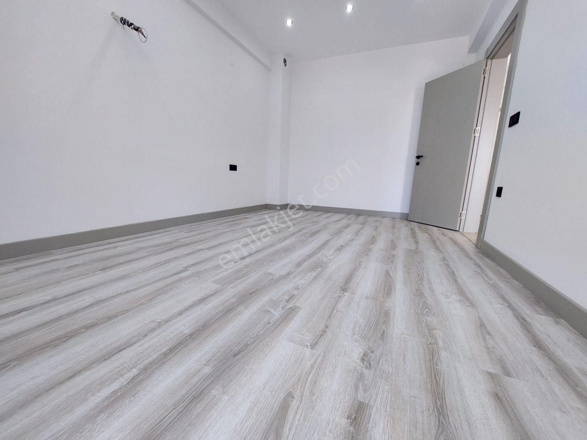 Havuzlu Sitede 70 M2 Geniş 1+1 Daire - Görsel 8