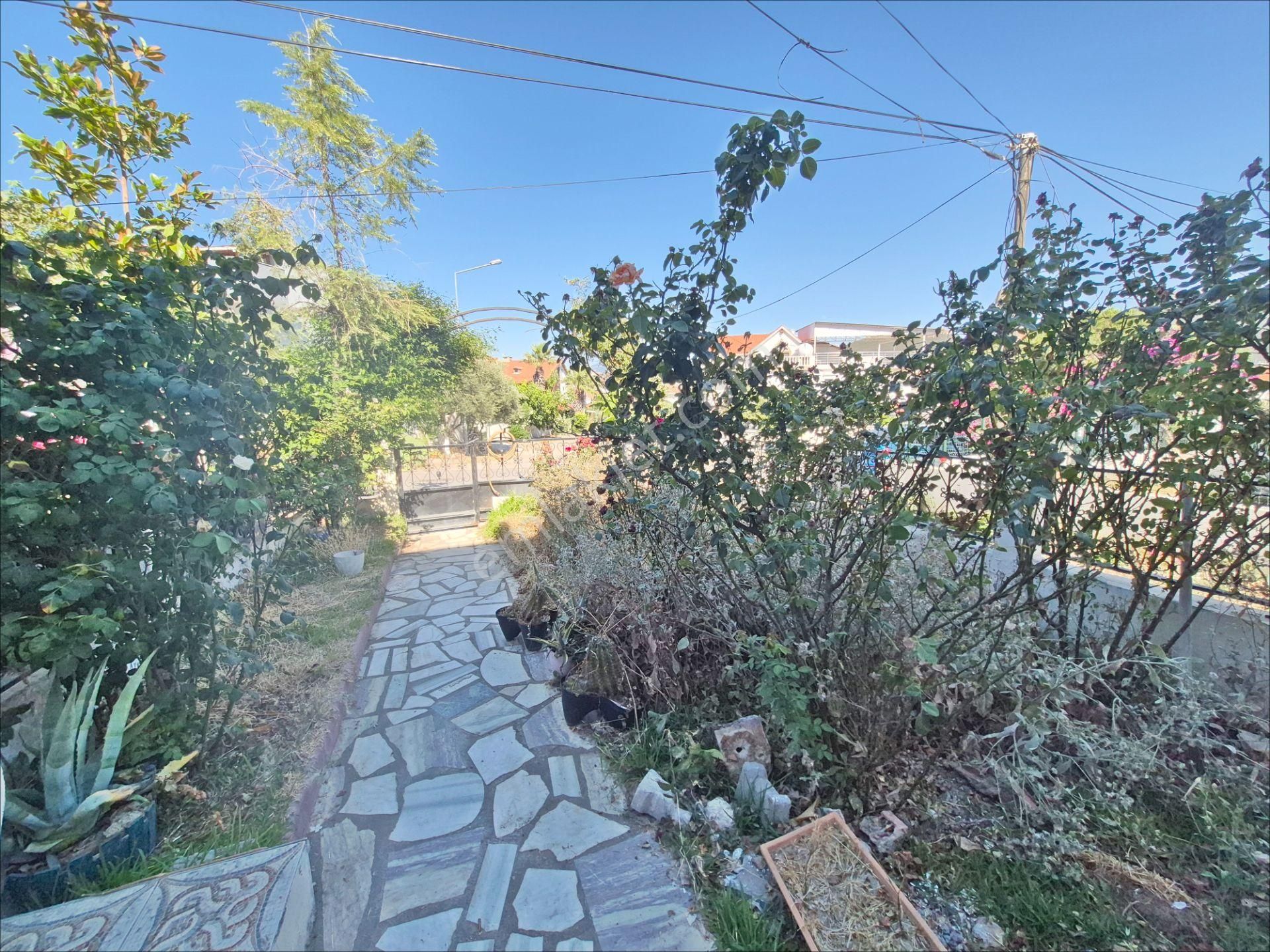 Burunucu Nda Sahile Yakın Artezyenli Satılık 4+1 Tripleks Villa - Görsel 31