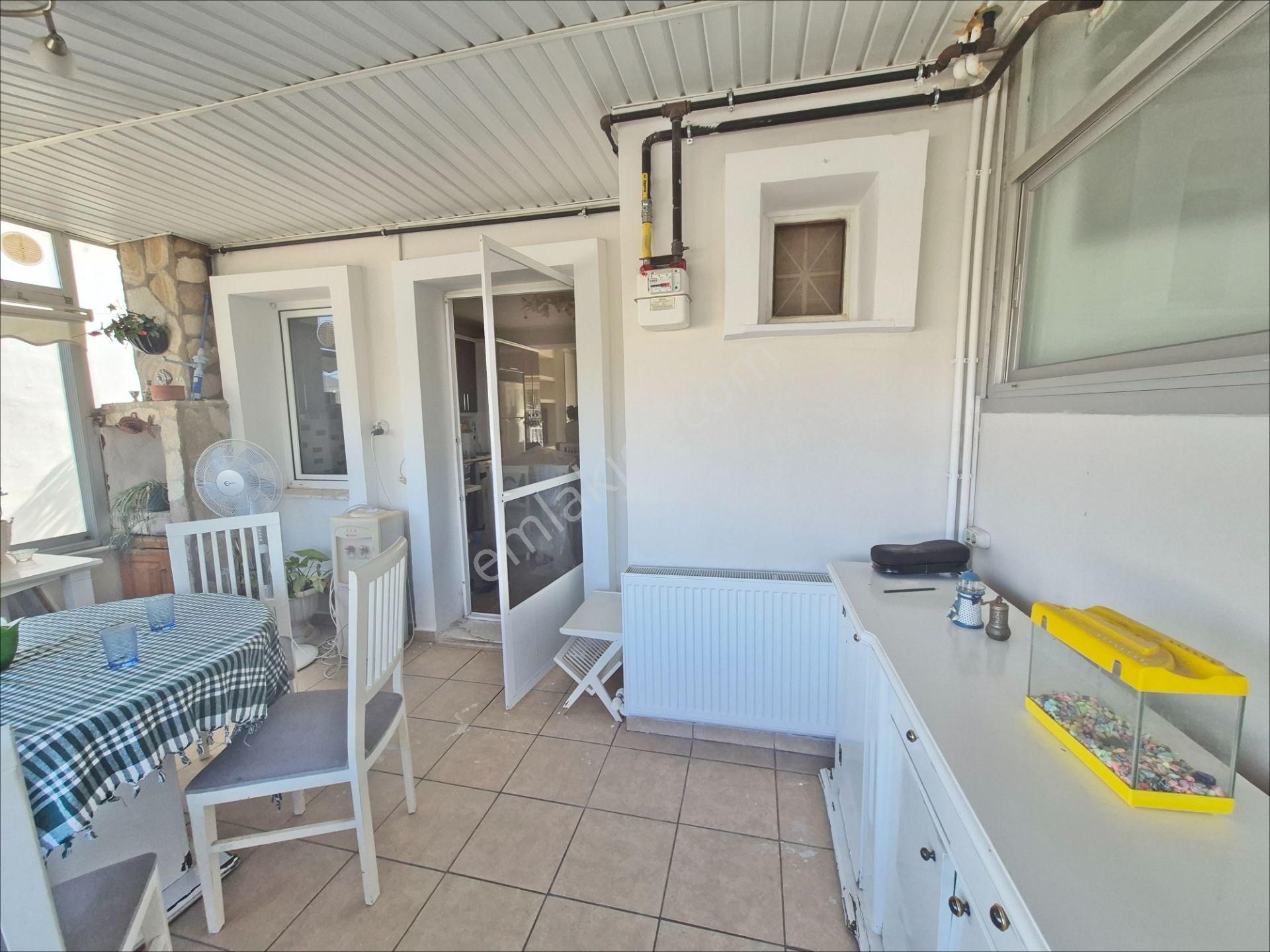 Burunucu Nda Sahile Yakın Artezyenli Satılık 4+1 Tripleks Villa - Görsel 12