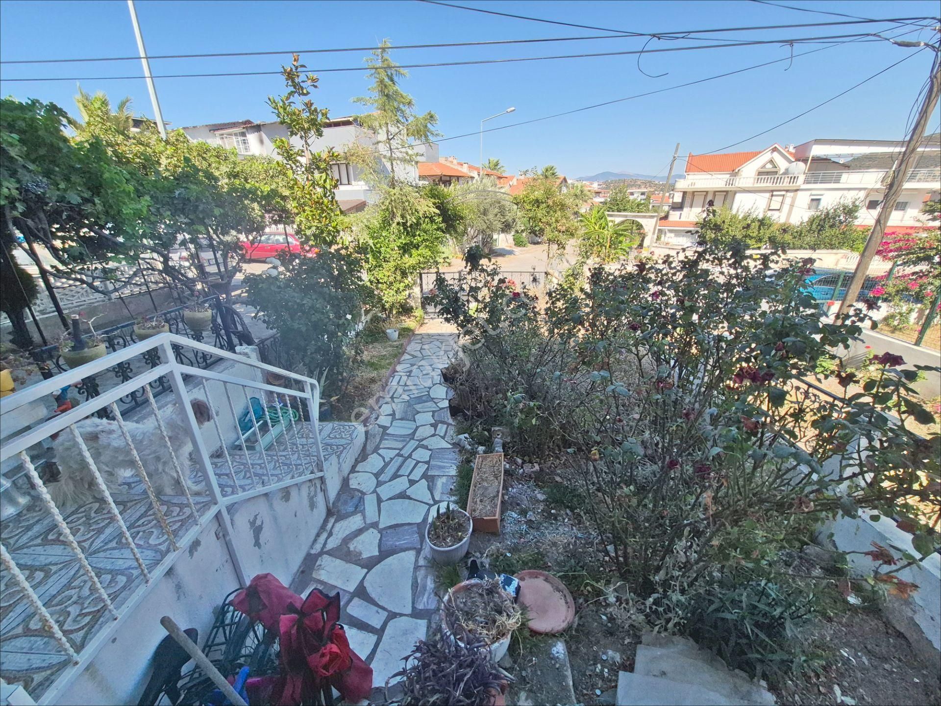 Burunucu Nda Sahile Yakın Artezyenli Satılık 4+1 Tripleks Villa - Görsel 11