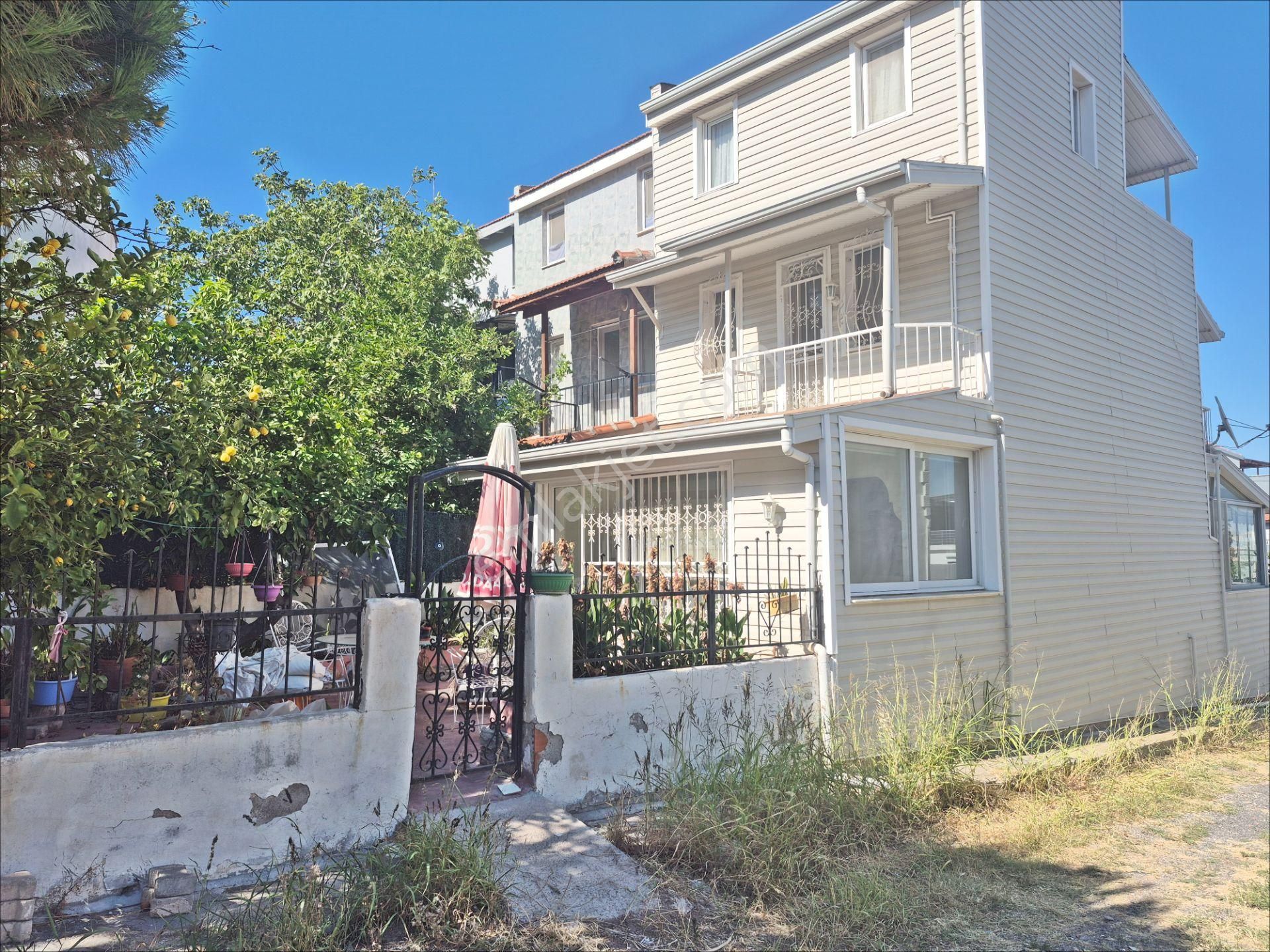 Burunucu Nda Sahile Yakın Artezyenli Satılık 4+1 Tripleks Villa - Görsel 34