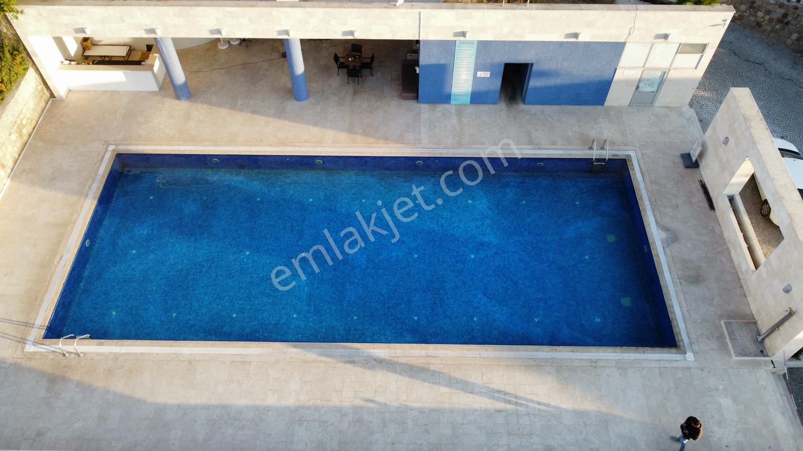 Fırsat! Küçükbük Koyunda Özel Site İçerisinde Müstakil 4+1 Villa - Görsel 11