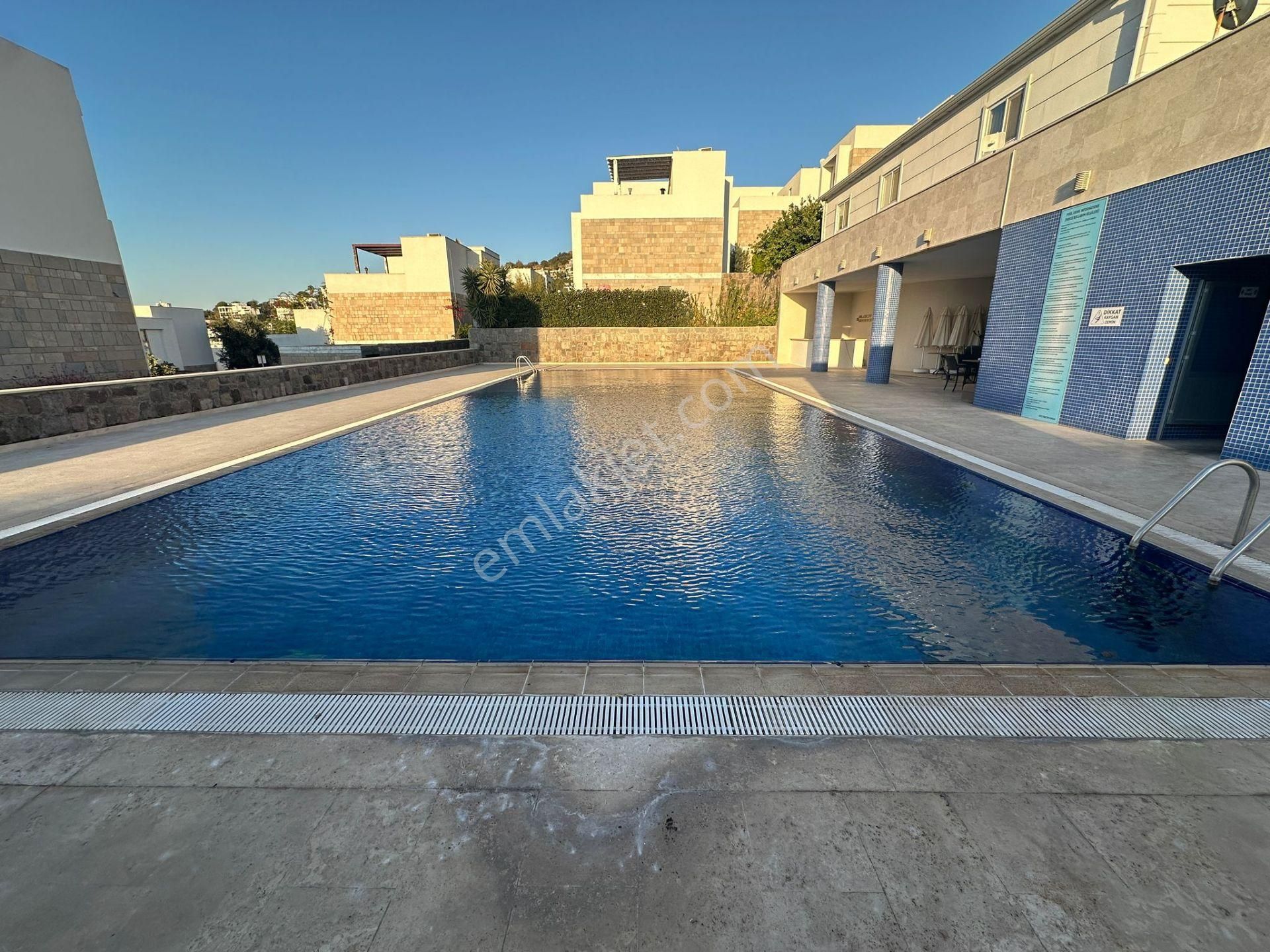 Fırsat! Küçükbük Koyunda Özel Site İçerisinde Müstakil 4+1 Villa - Görsel 13