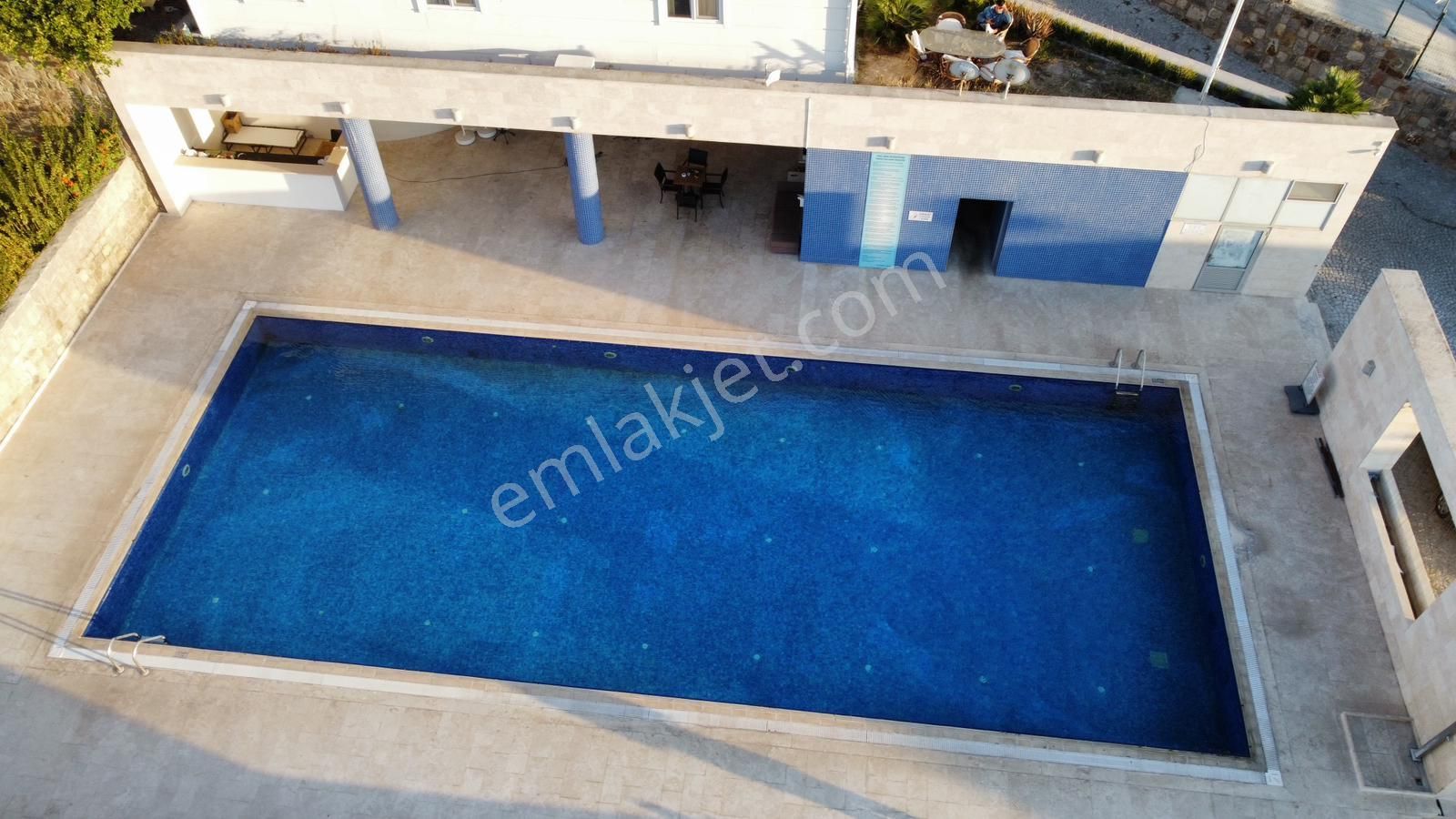 Fırsat! Küçükbük Koyunda Özel Site İçerisinde Müstakil 4+1 Villa - Görsel 9