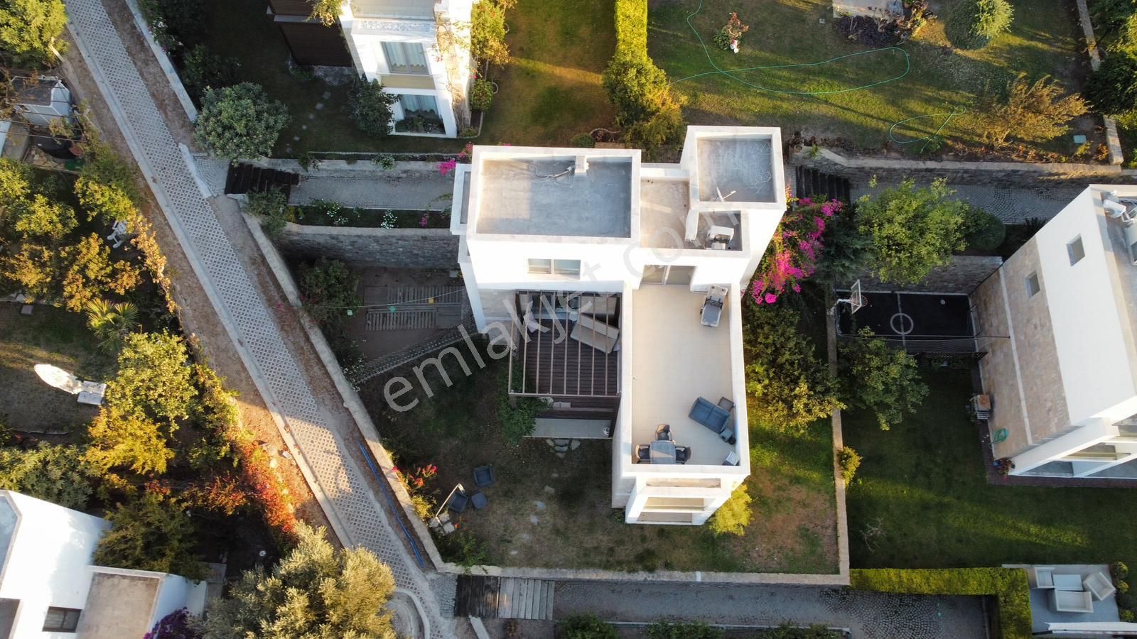 Fırsat! Küçükbük Koyunda Özel Site İçerisinde Müstakil 4+1 Villa - Görsel 7