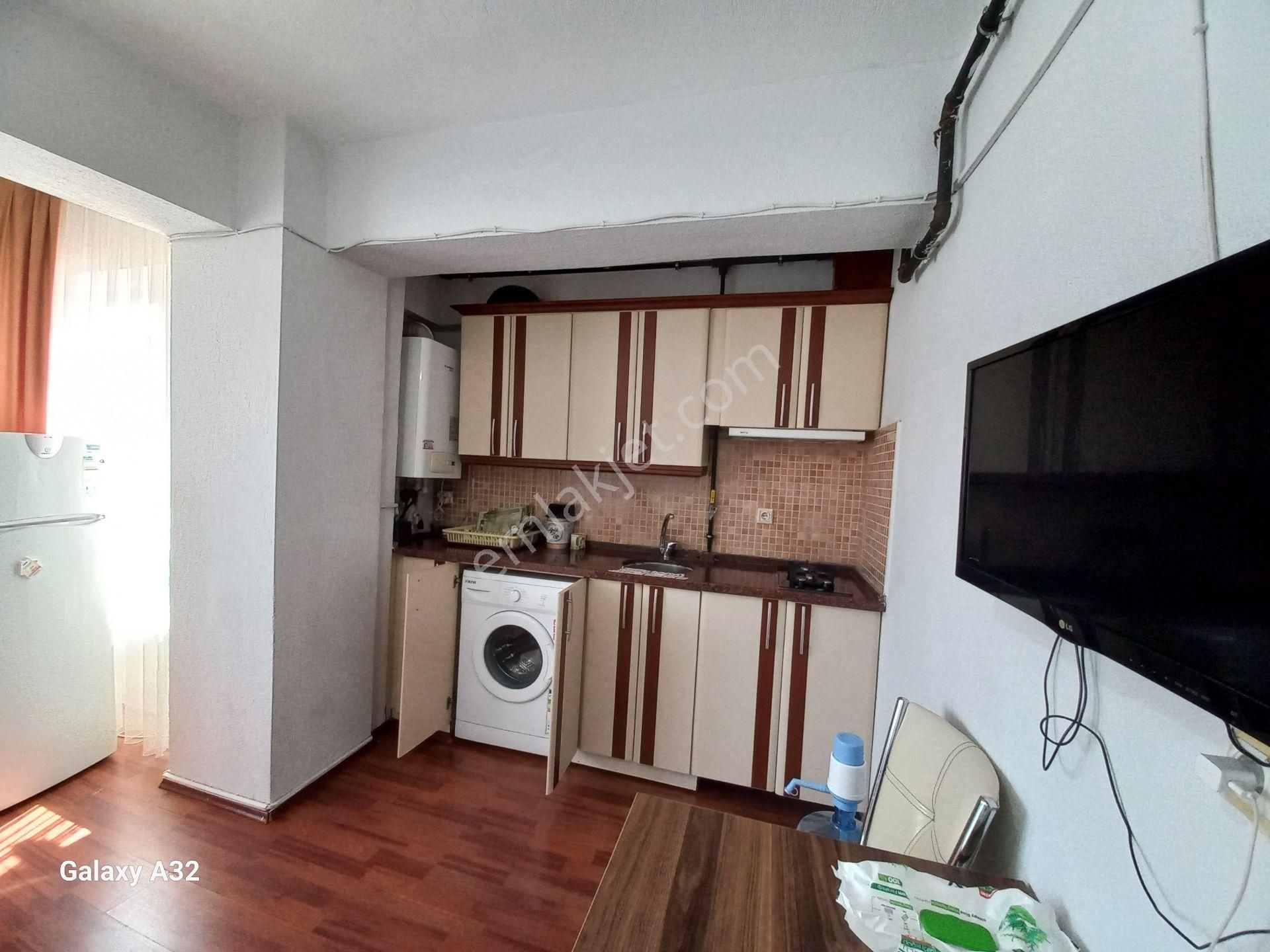 Kiralık !!! Denizli Kampüste Kyk Yurtları Karşısı (1+1) Eşyalı Apart