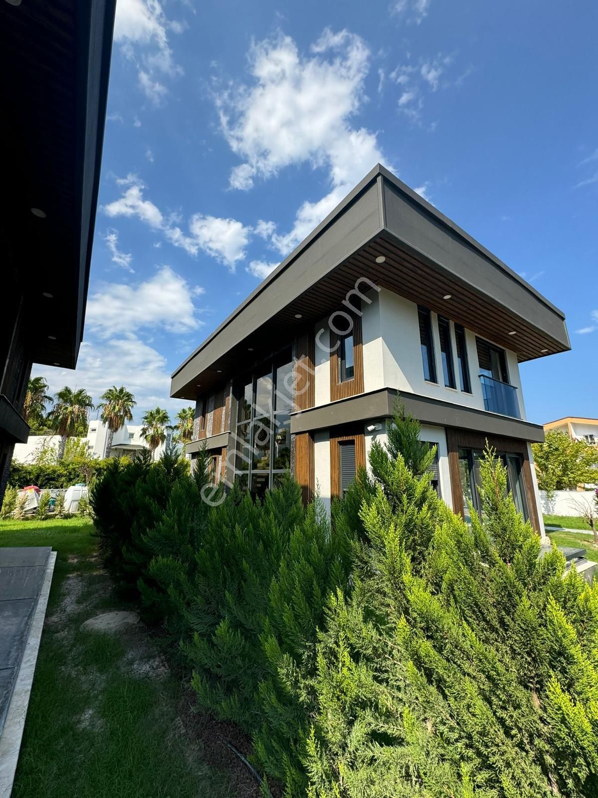 Çamyuva 'da Havuzlu Kapalı Otoparklı 4+1 Triplex Villa - Görsel 28