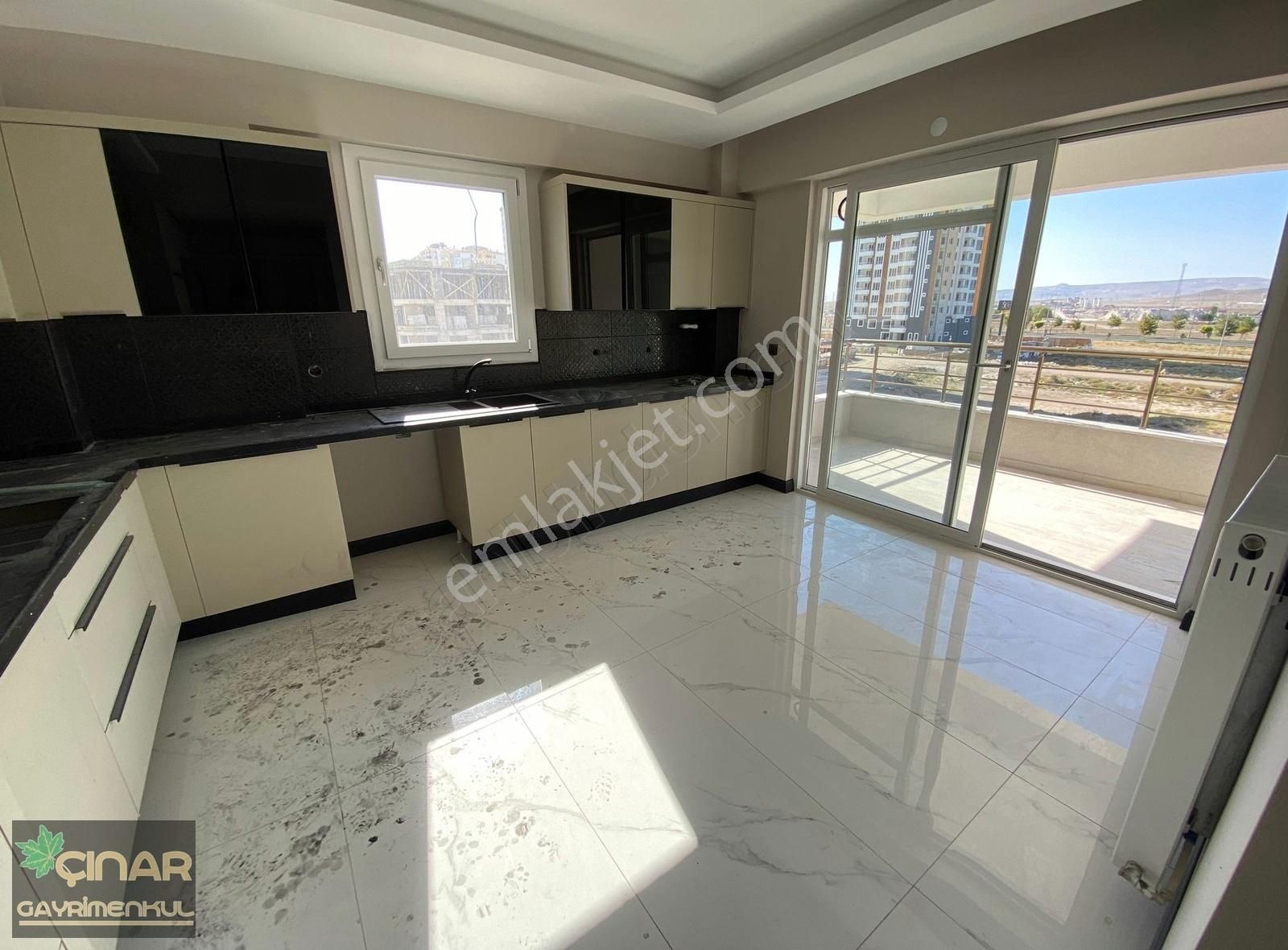 Beyazşehir Mızrakta En Uygun 4+1 Sıfır Meskenli Satılık Daire