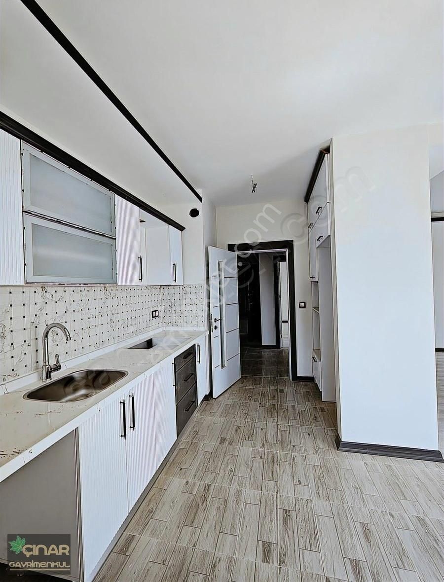 Bahçelievler Mah. Kombili Kısa Katlı Giy. Odalı Kaçmaz Daire