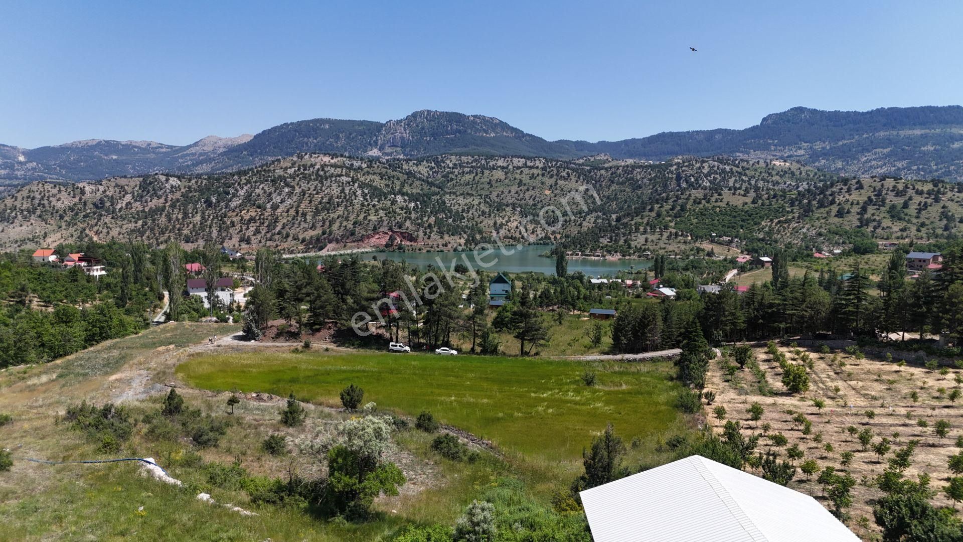 Bolkar'dan Arslanköyde 790m² Göl Manzaralı Araziler - Görsel 15