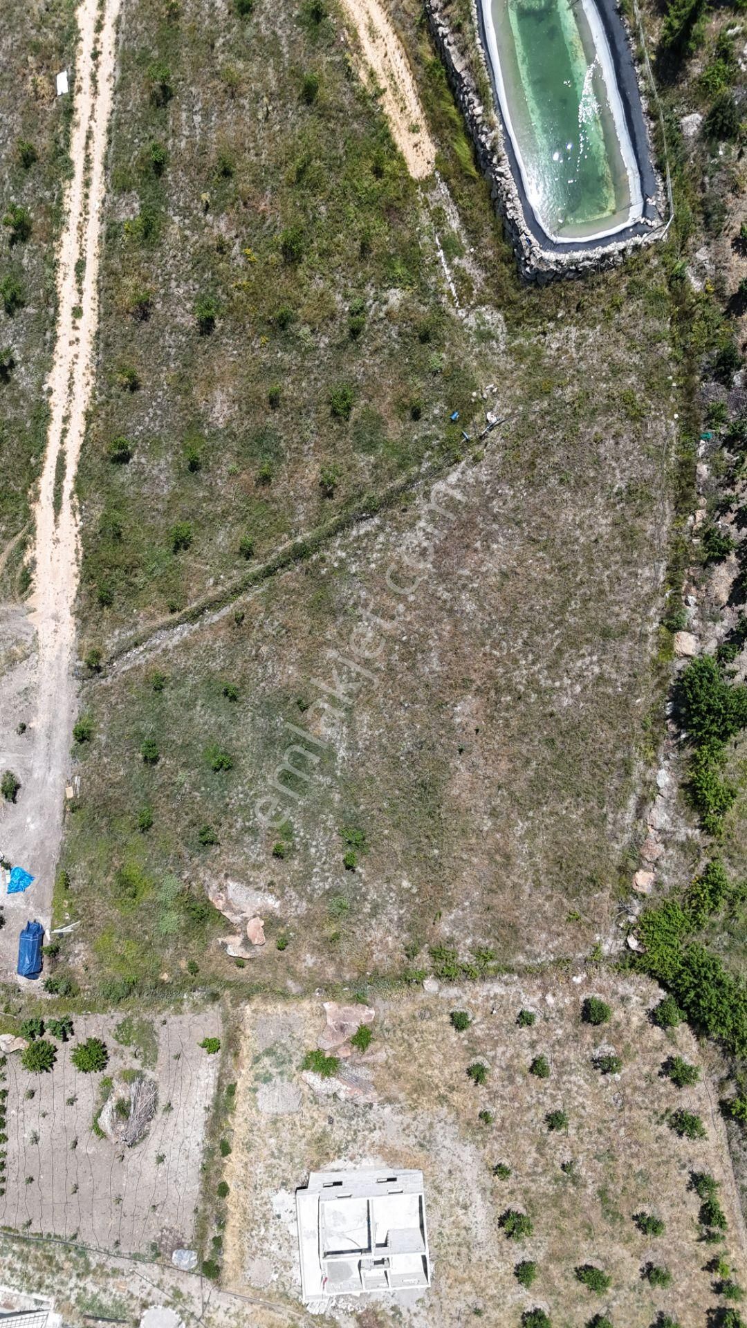 Bolkar'dan Arslanköyde 790m² Göl Manzaralı Araziler - Görsel 10