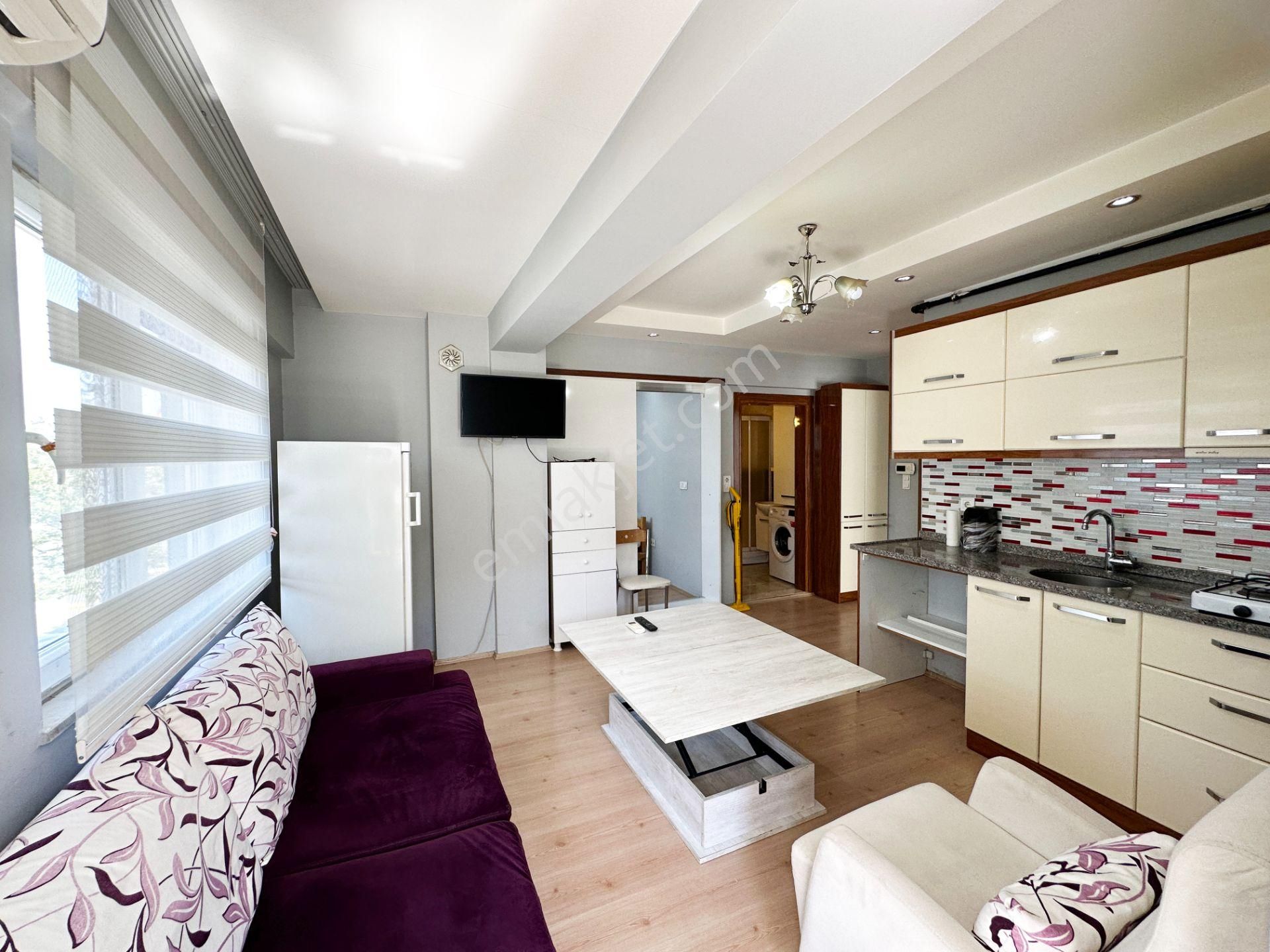 Denizli Merkezde 2+1 Geniş Balkonlu Klimalı Asansörlü Apart