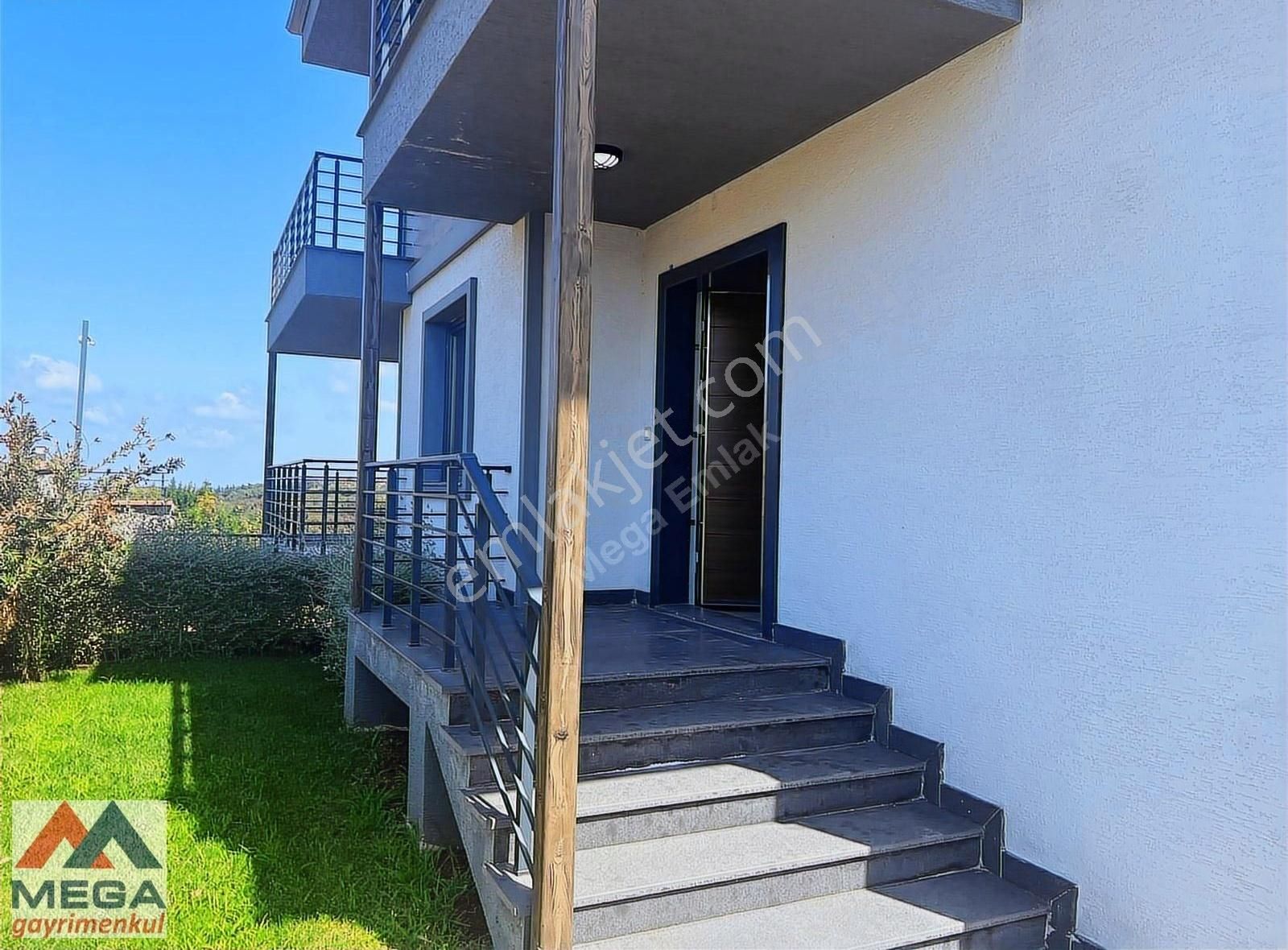 Deniz Manzarılı Villa