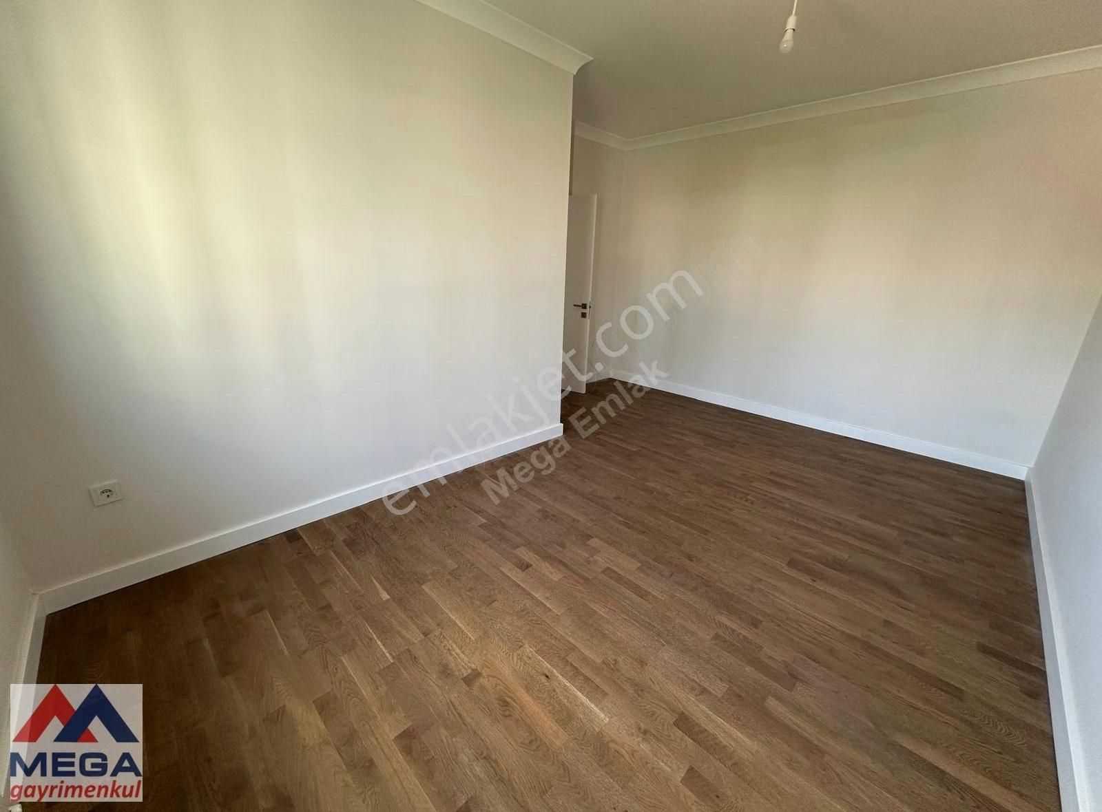 Çiftehavuzlar Büyük Kulübe Yakın 3+1 Balkonlu Satılık Daire - Görsel 21