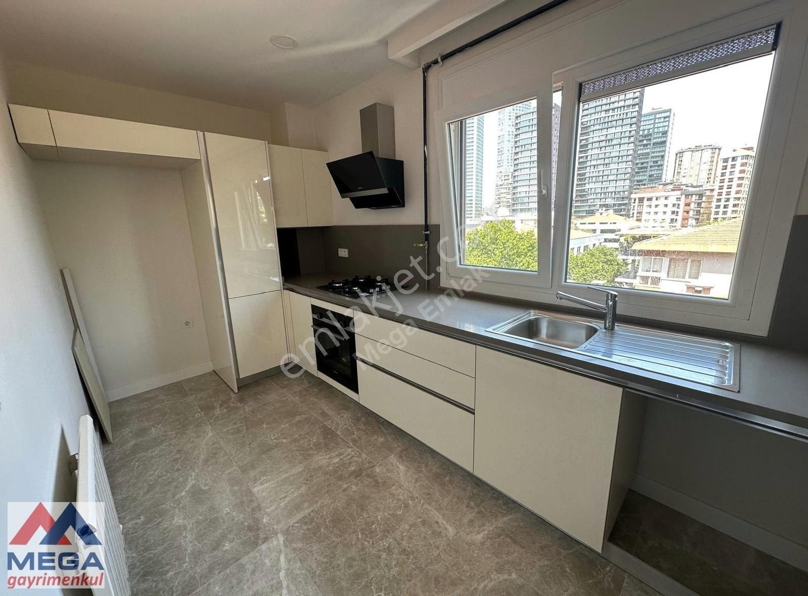 Çiftehavuzlar Büyük Kulübe Yakın 3+1 Balkonlu Satılık Daire - Görsel 12