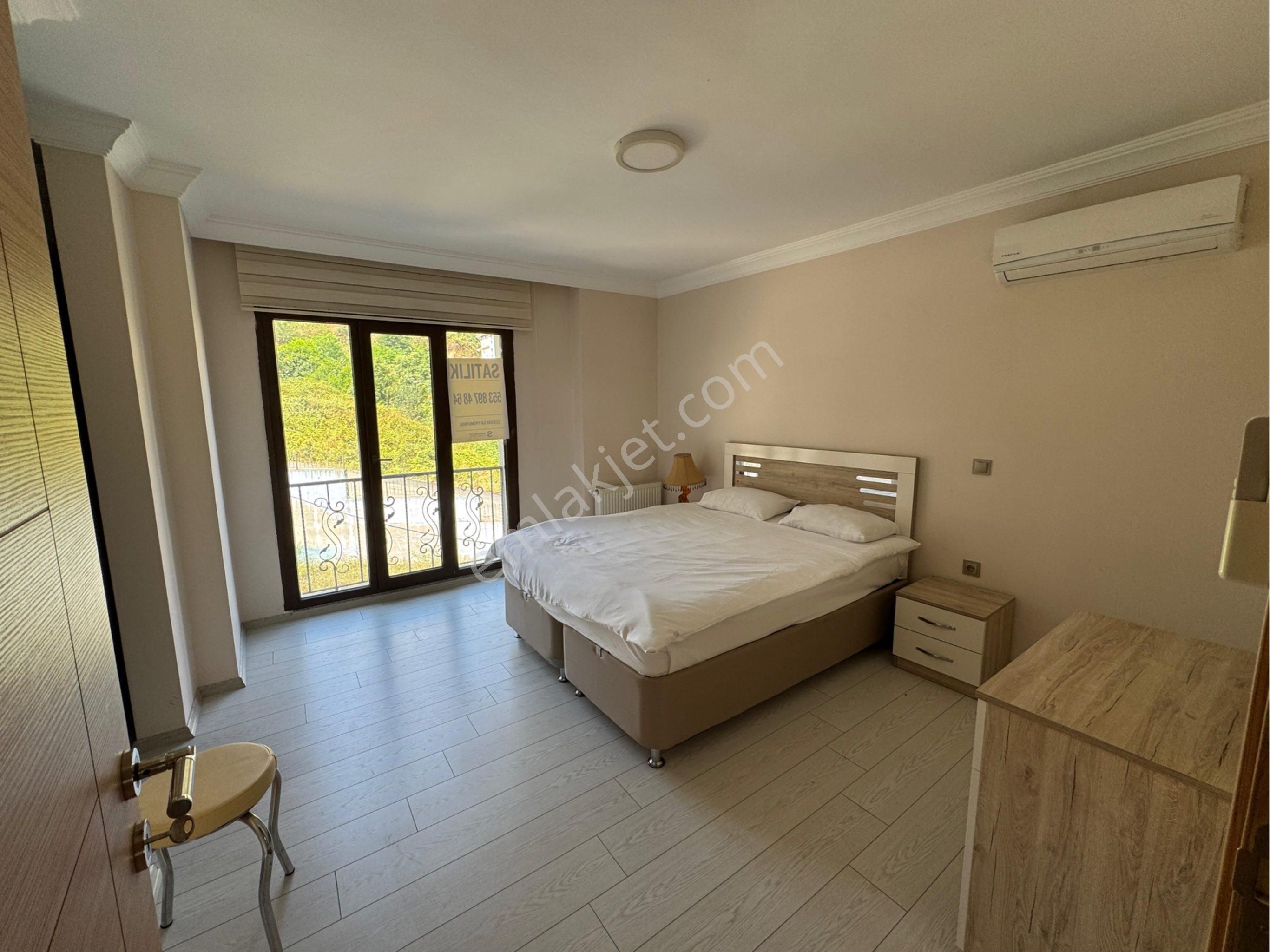 Trabzon Pelitli De Satılık Eşyalı 3+1 Daire - Görsel 16