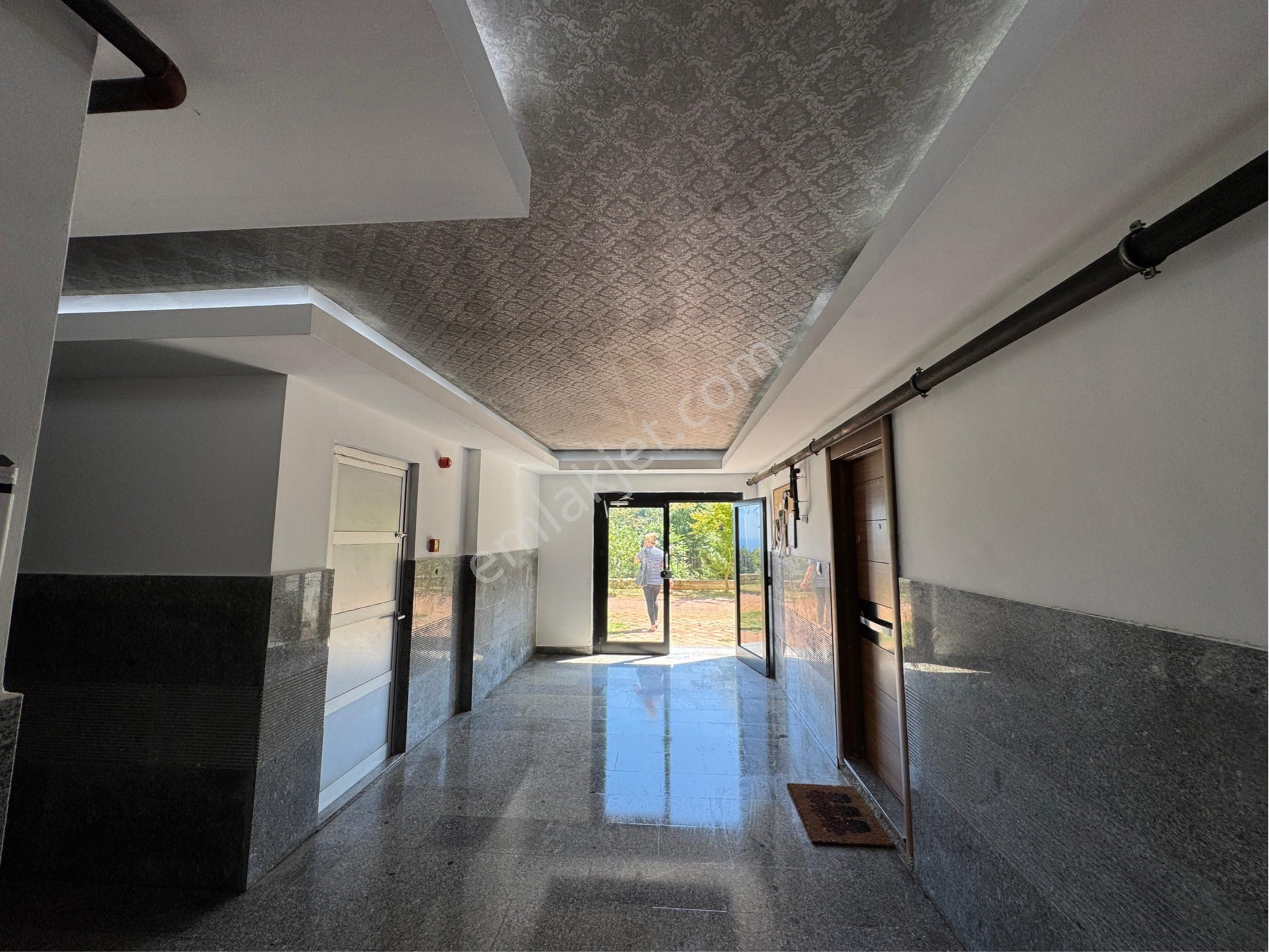 Trabzon Pelitli De Satılık Eşyalı 3+1 Daire - Görsel 4