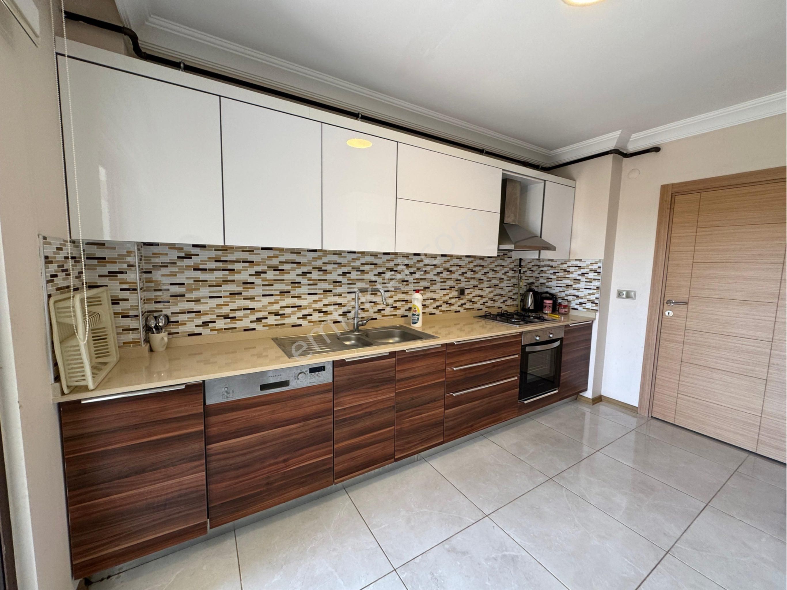 Trabzon Pelitli De Satılık Eşyalı 3+1 Daire - Görsel 20