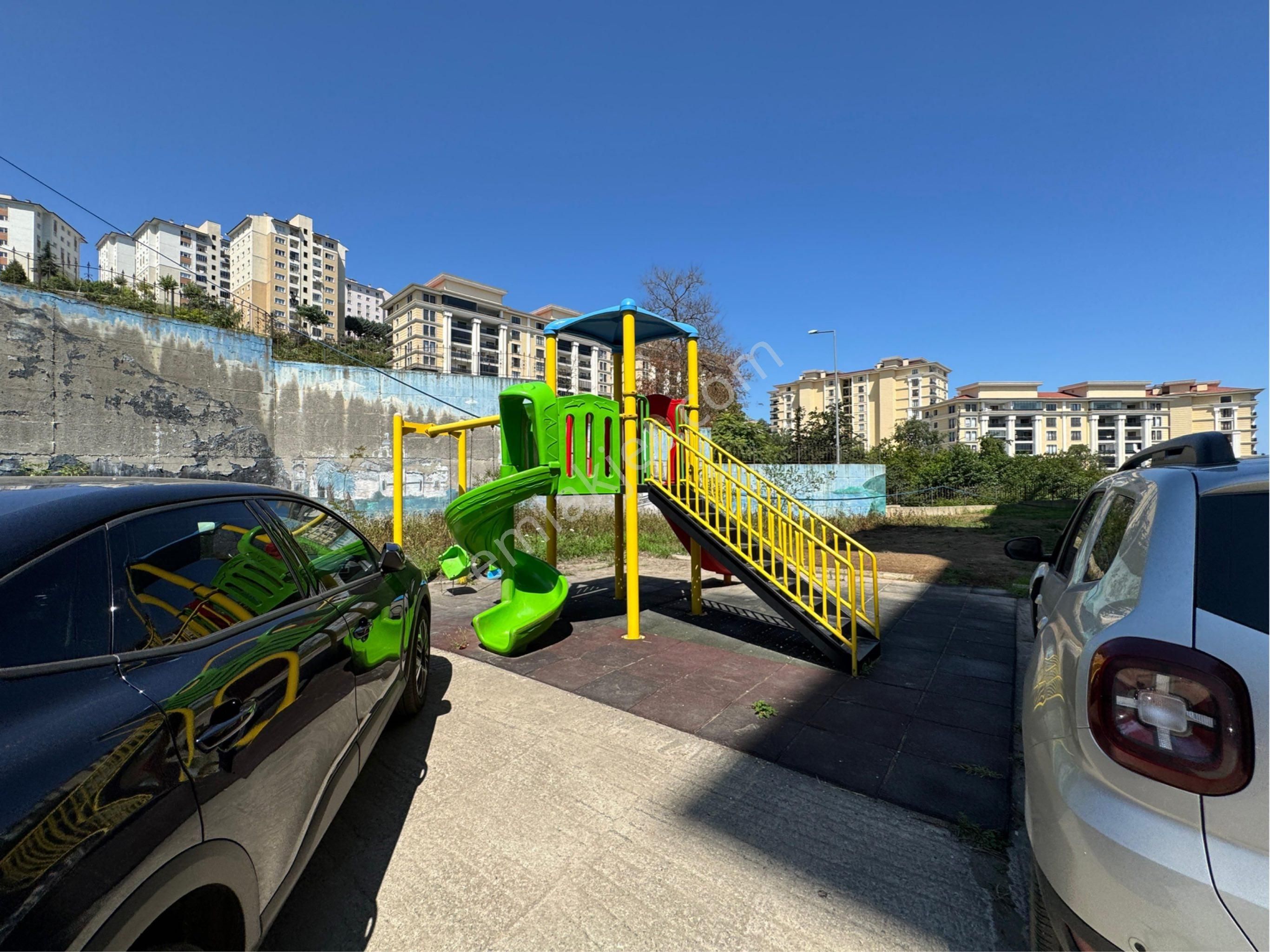 Trabzon Pelitli De Satılık Eşyalı 3+1 Daire - Görsel 3