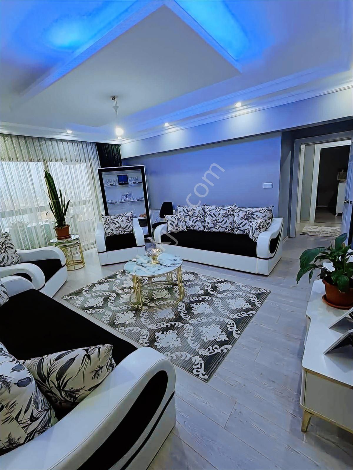 İzopol'den Samsun Bulv. Cephe Satılık Daire