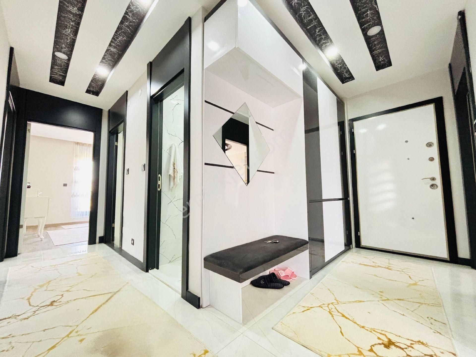 Fevzicakmak 3+1ayrı Mutfaklı Site İçinde - Görsel 2