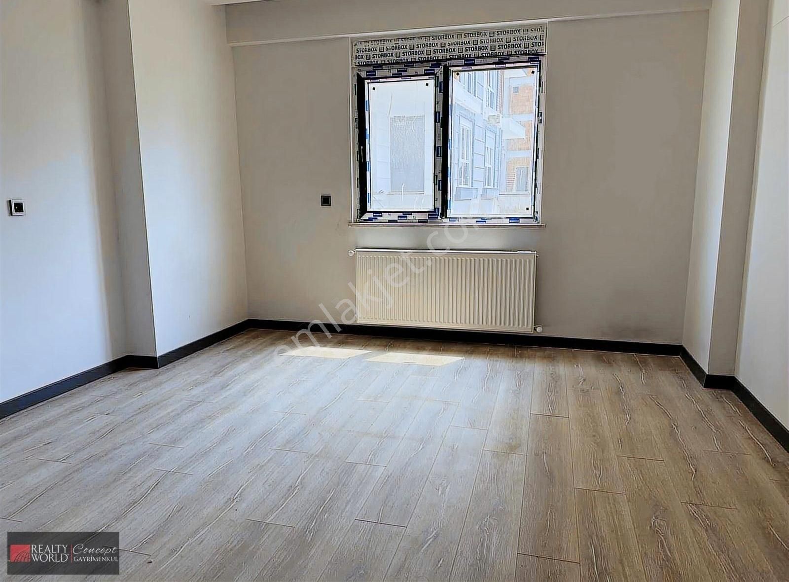 Site İçerisinde Ebeveyn Banyolu Geniş Yeni 3 + 1 Satılık Daire - Görsel 22