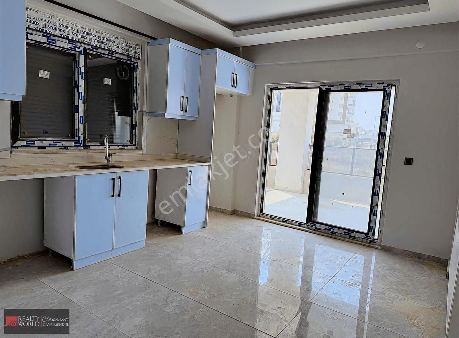 Site İçerisinde Ebeveyn Banyolu Geniş Yeni 3 + 1 Satılık Daire - Görsel 9