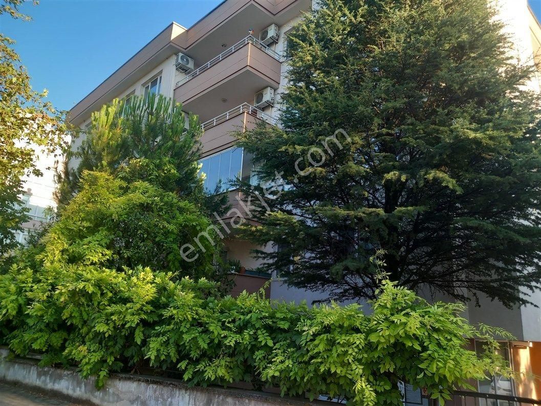 Bursa Nilüfer Beşevler De Kiralık Site İçi 2+1 Daire 23.000 Tl