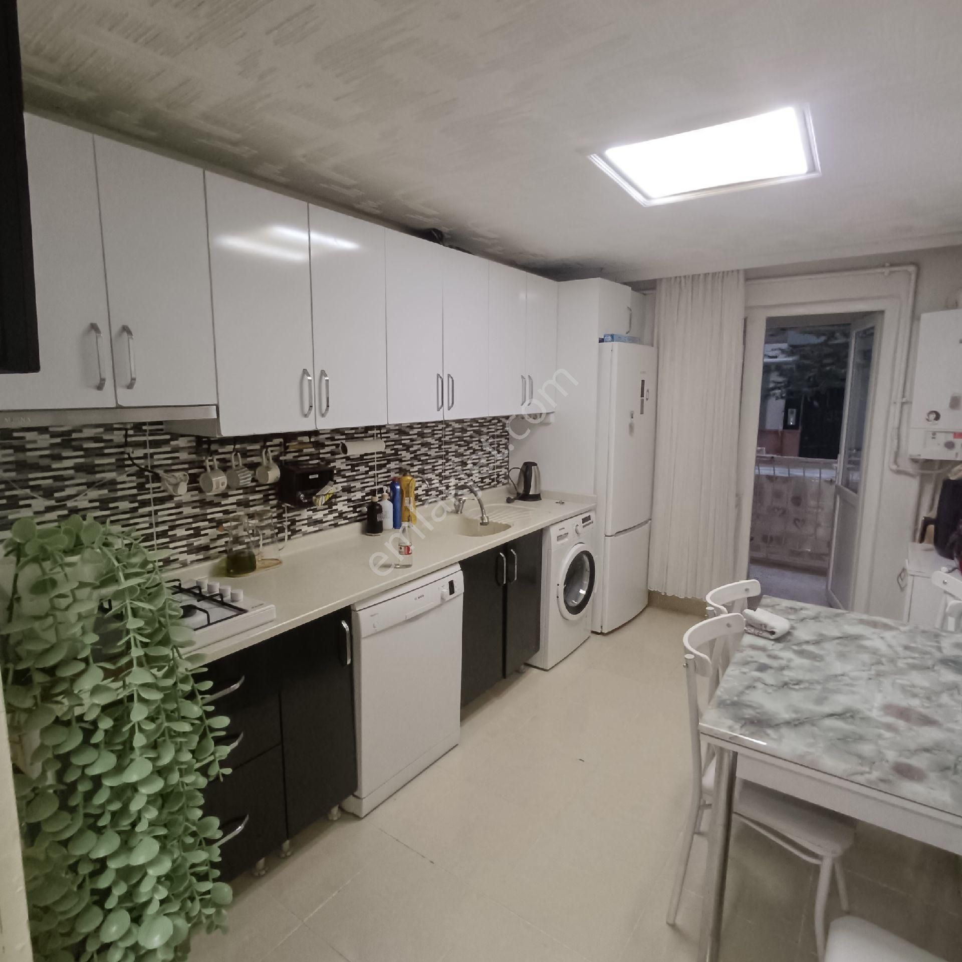Topçu Mah*koleje Çok Yakın*kredi Limiti Yok*3+1*iskanlı*deprem Projeli*ısı Yalıtım*açık Balkon
