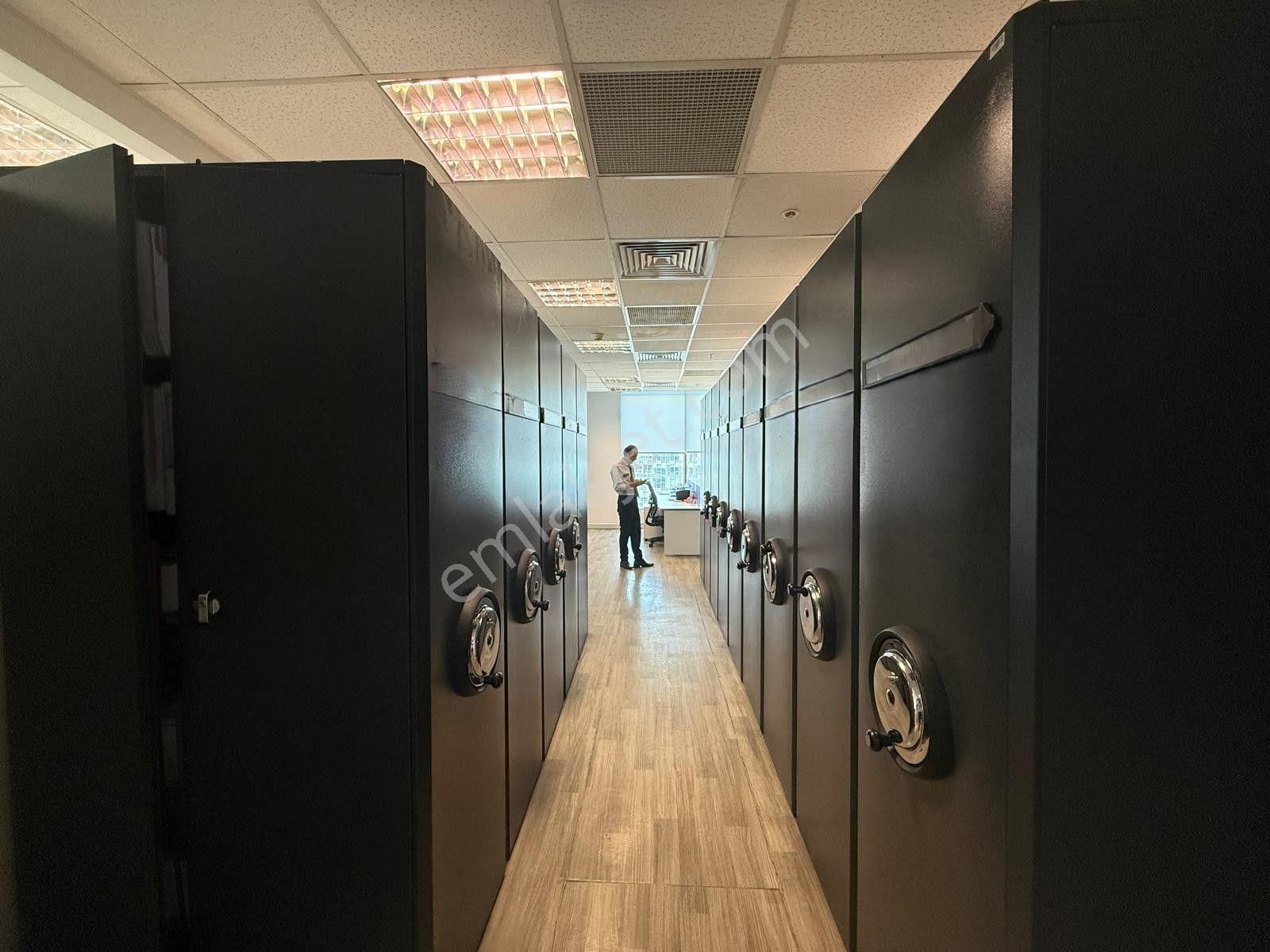 Çankaya Çukurambar Farilya Center 620 M2 Tam Kat Ofisimiz - Görsel 27
