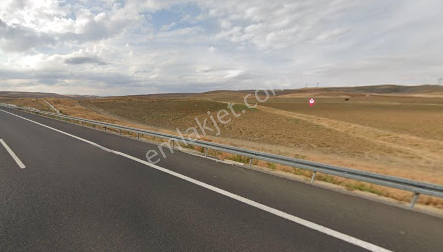 Ankara Niğde Otoyoluna Sıfır Geniş Cepheli Tesise Uygun Arazi - Görsel 4