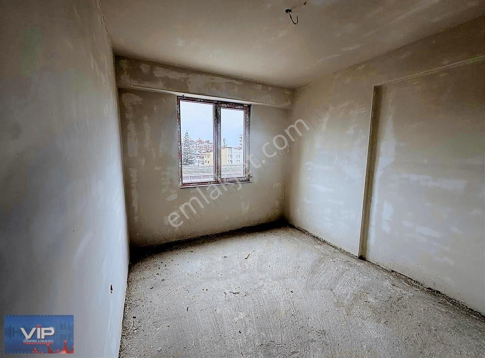 Vip Real Estate Erdoğdu Merkezi Konumda 2+1 Daire - Görsel 2