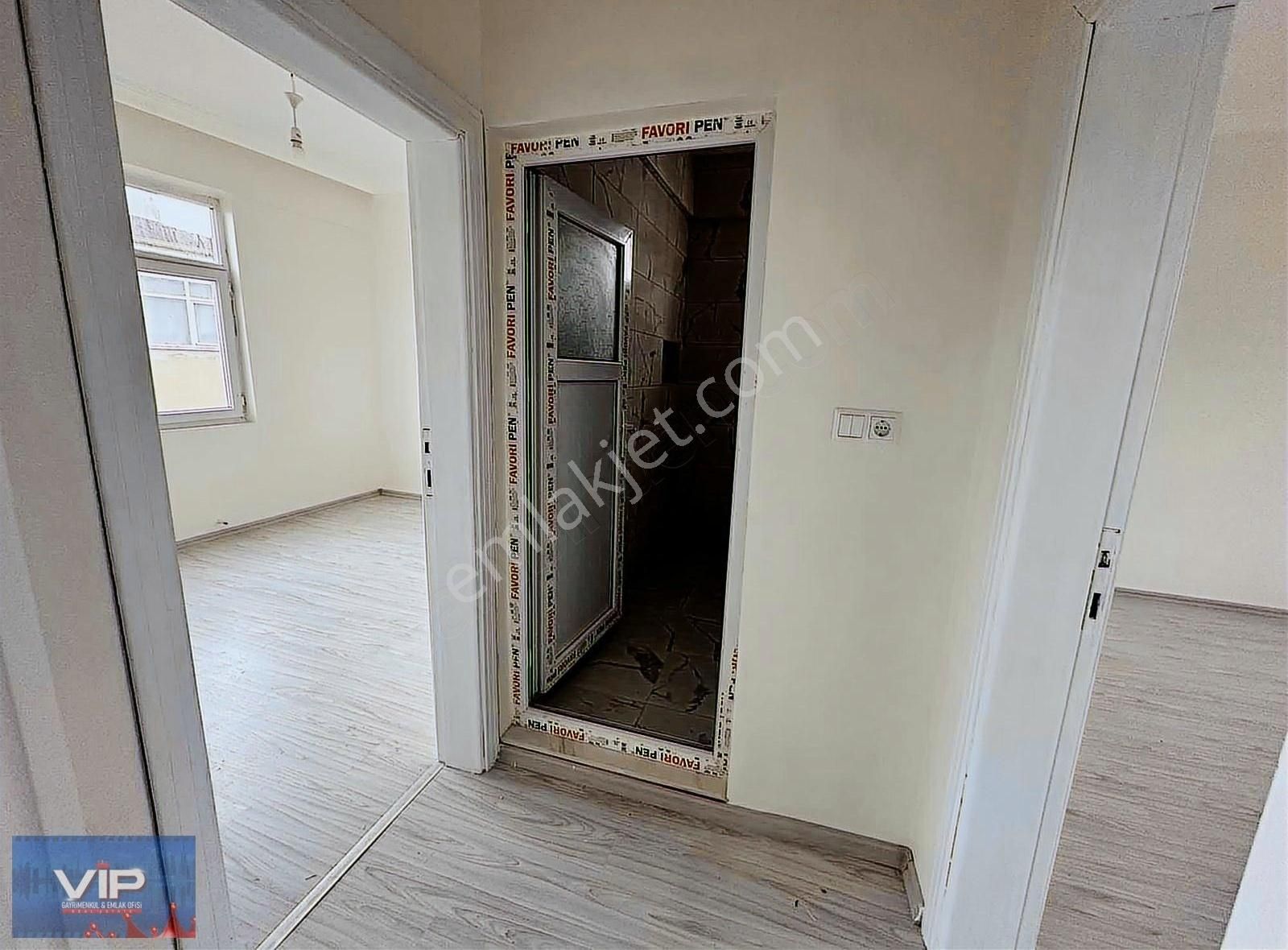 Vip Real Estate Yalı Mah. Merkezi Konumda Fırsat 2+1 Daire - Görsel 15