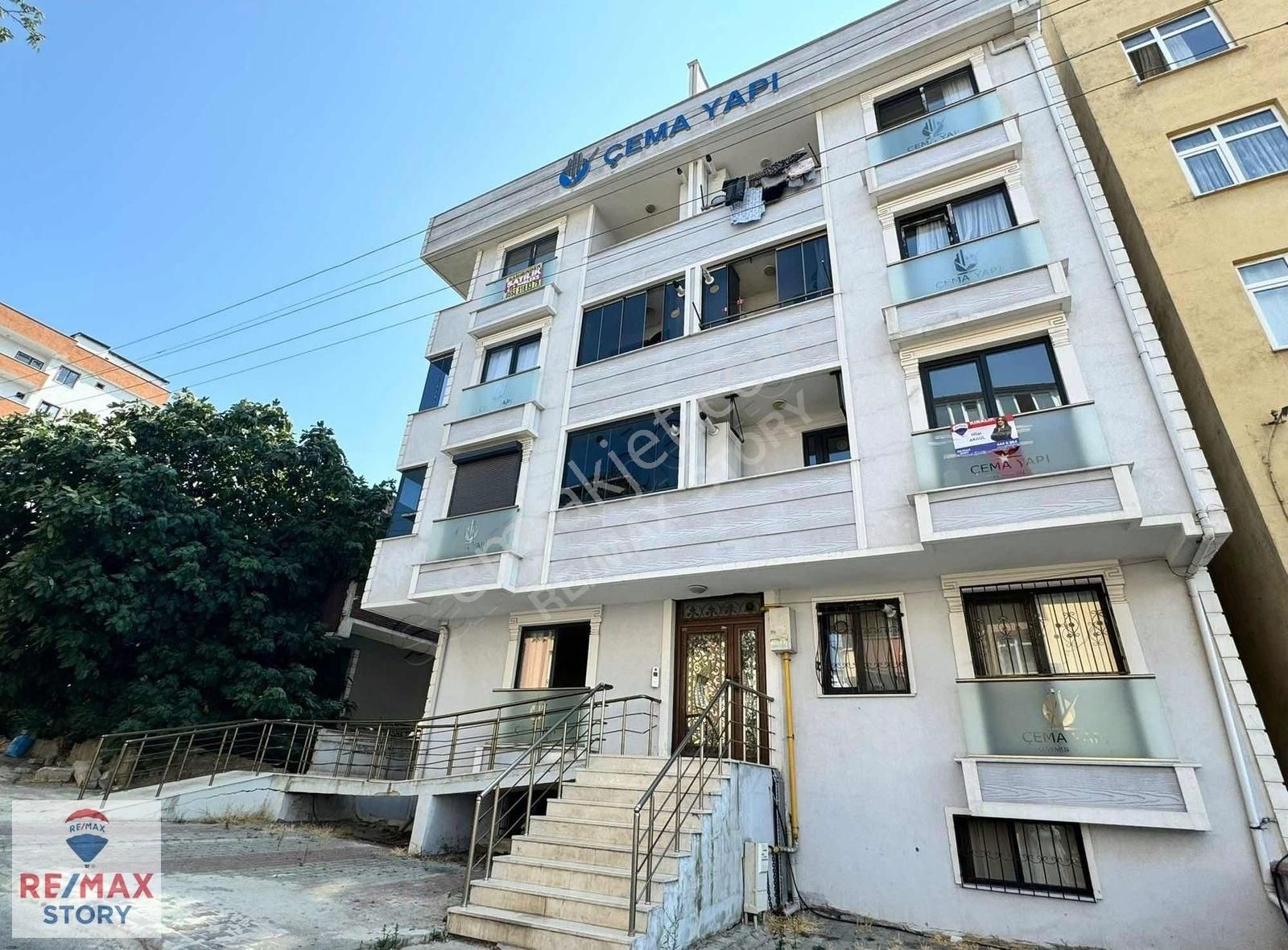 Çayırova Özgürlük Mah. Belediye Sokagında Kiralık 2+1 Daire
