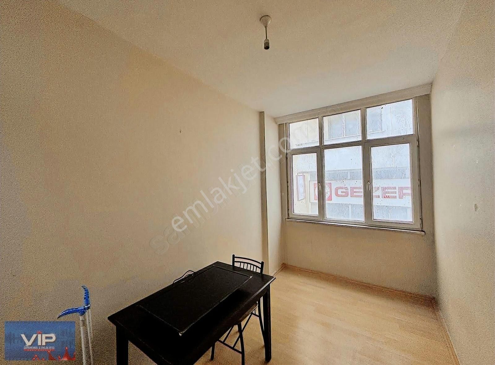 Vip Real Estate Pazarkapı Mah. Merkezi Konumda Fırsat 2+1 Daire - Görsel 24