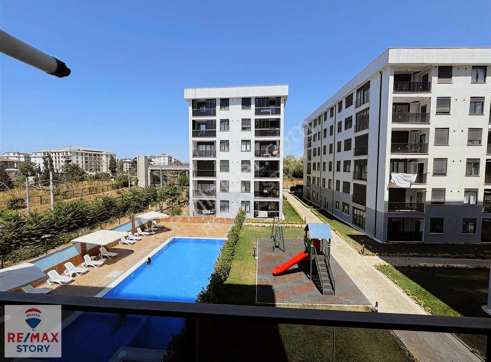 Tuzla İstasyon Mh.park Marin Sitesinde 3+1 Satılık Satılık Daire