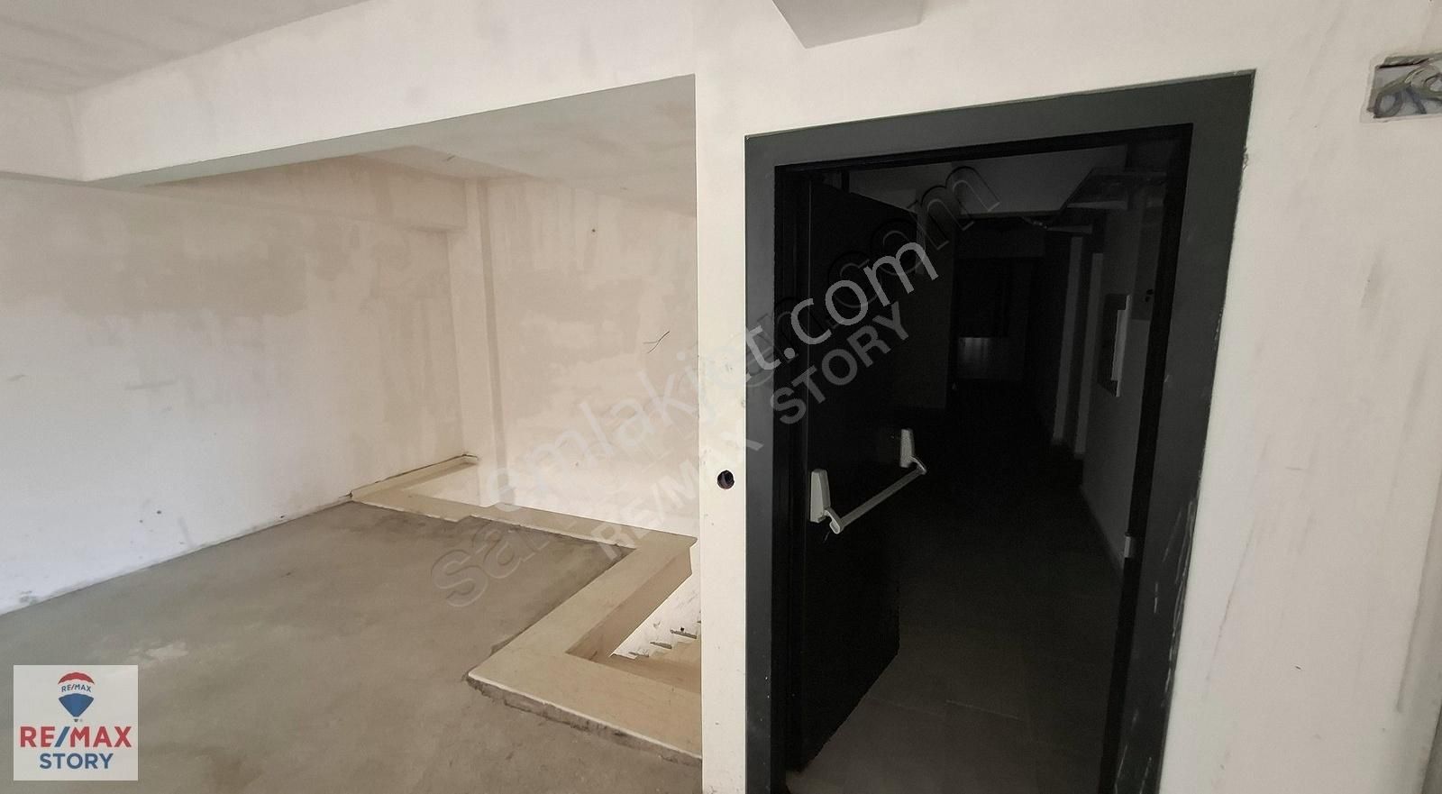 İnönü Mah. Tüvtürk Yakını 233m2 Sıfır Dükkan - Görsel 5